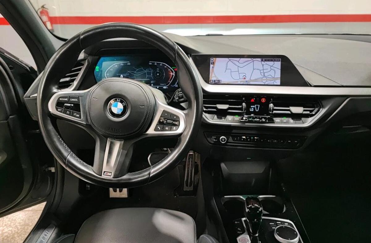 BMW Serie-1 116 d Pack Desportivo M Auto