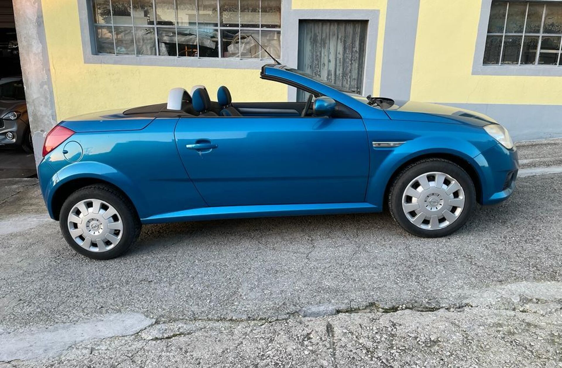 OPEL Tigra TwinTop 1.3 CDTi