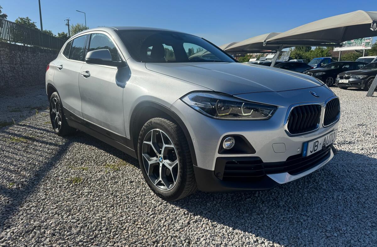 BMW X2 18 d sDrive Auto