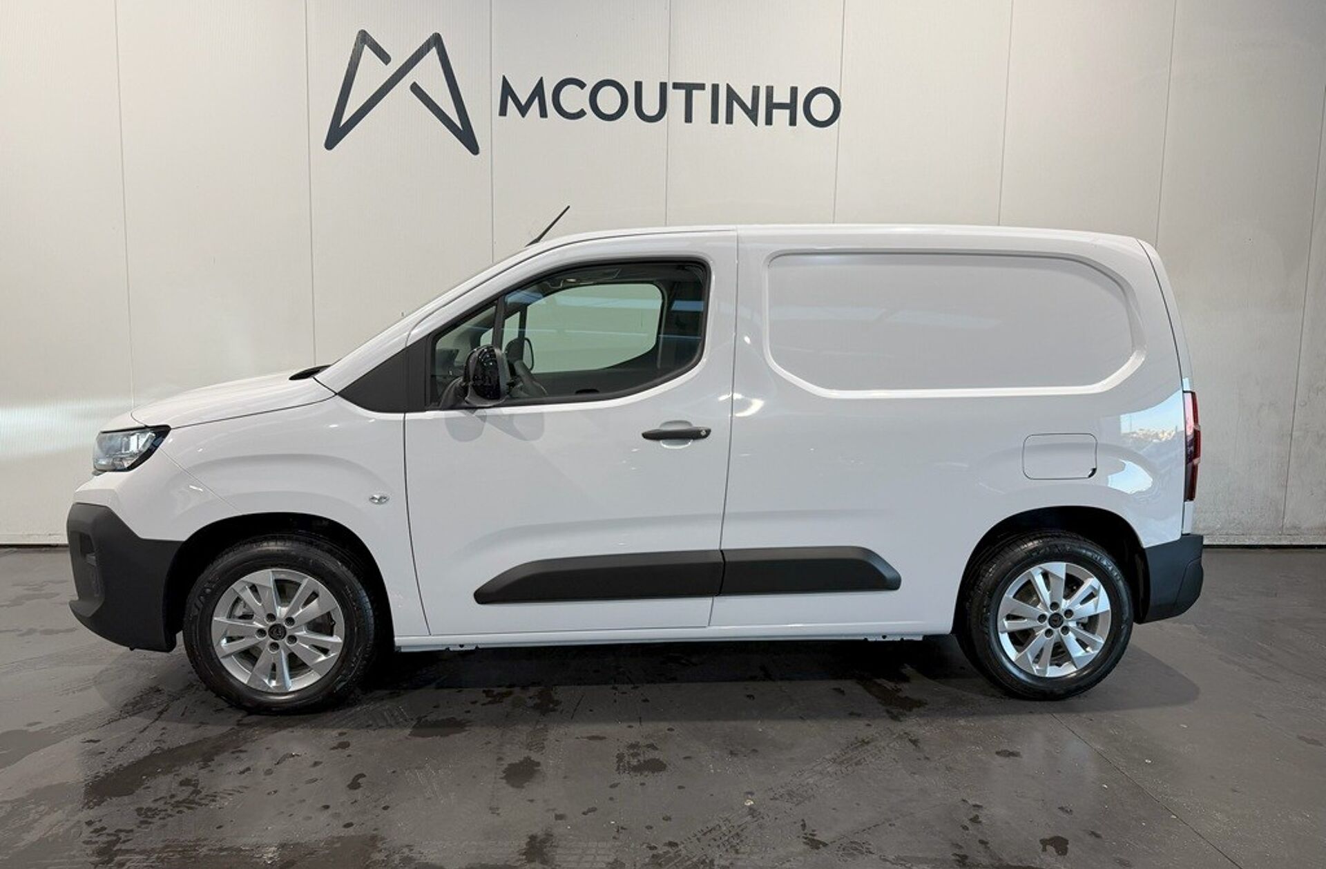 PEUGEOT Partner 1.5 BlueHDi Standard