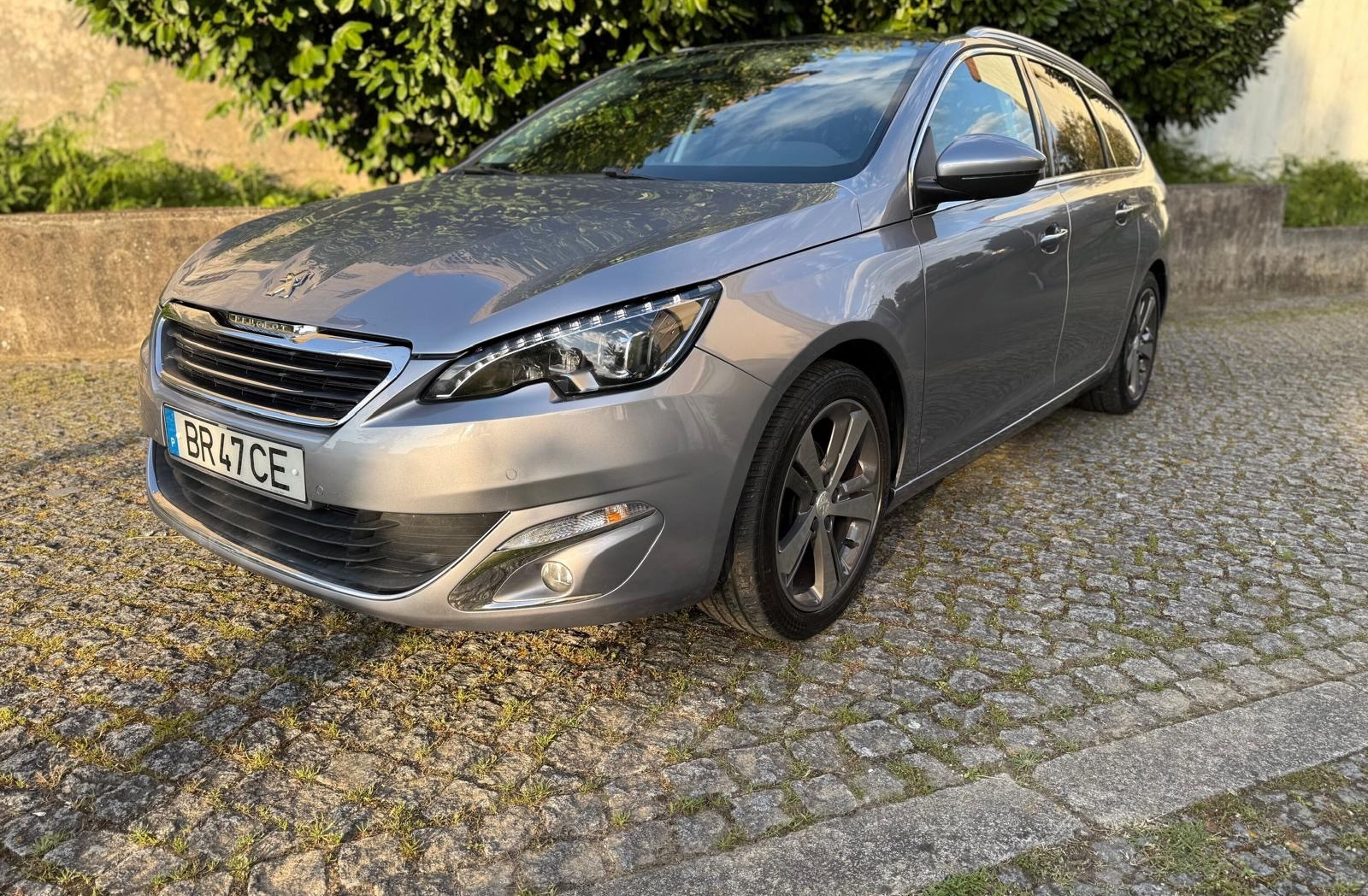 PEUGEOT 308 PureTech 130 EAT6 Stop & Start Allure