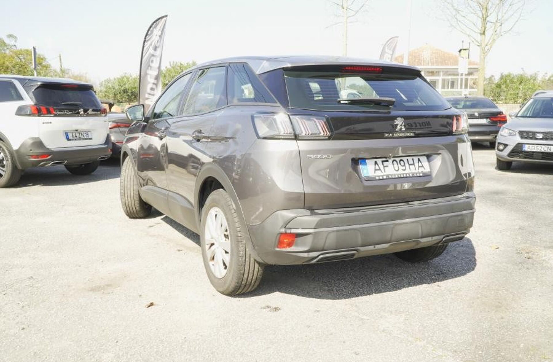 PEUGEOT 3008 1.5 BlueHDi Allure