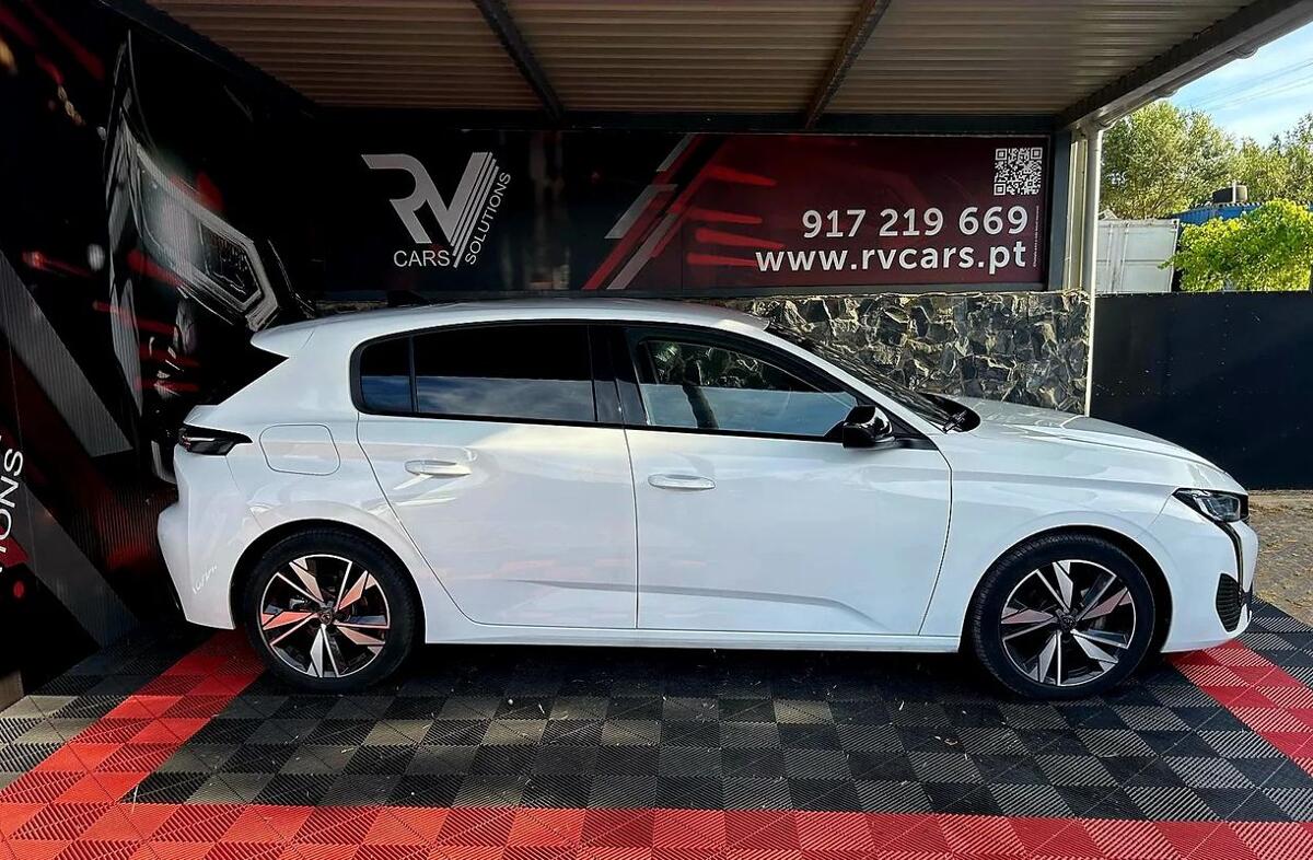 PEUGEOT 308 1.2 PureTech Allure Pack EAT8