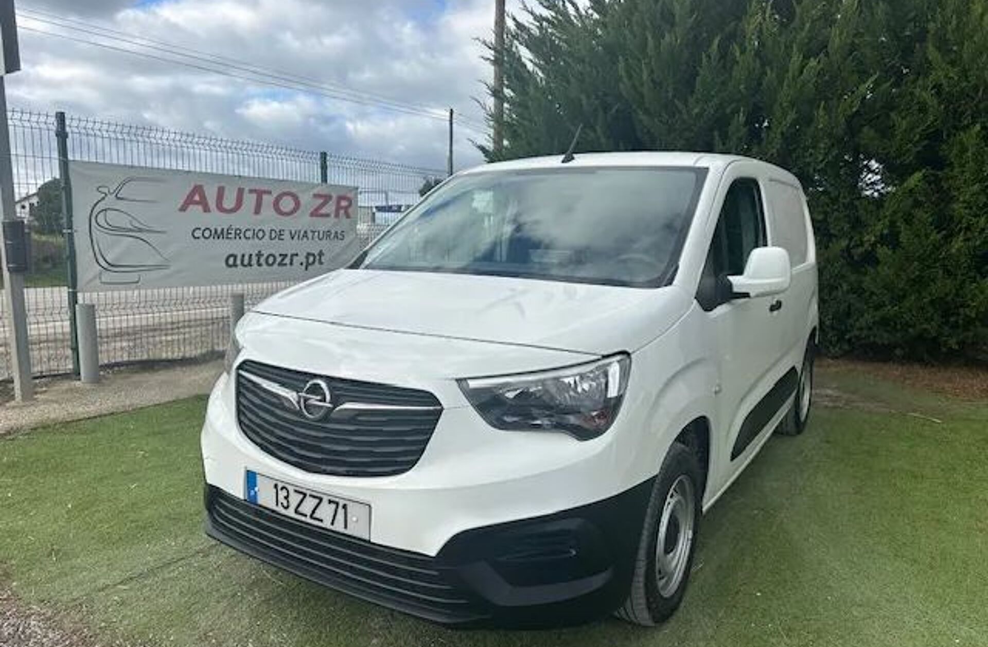 OPEL Combo Life 1.2 L1H1 Enjoy