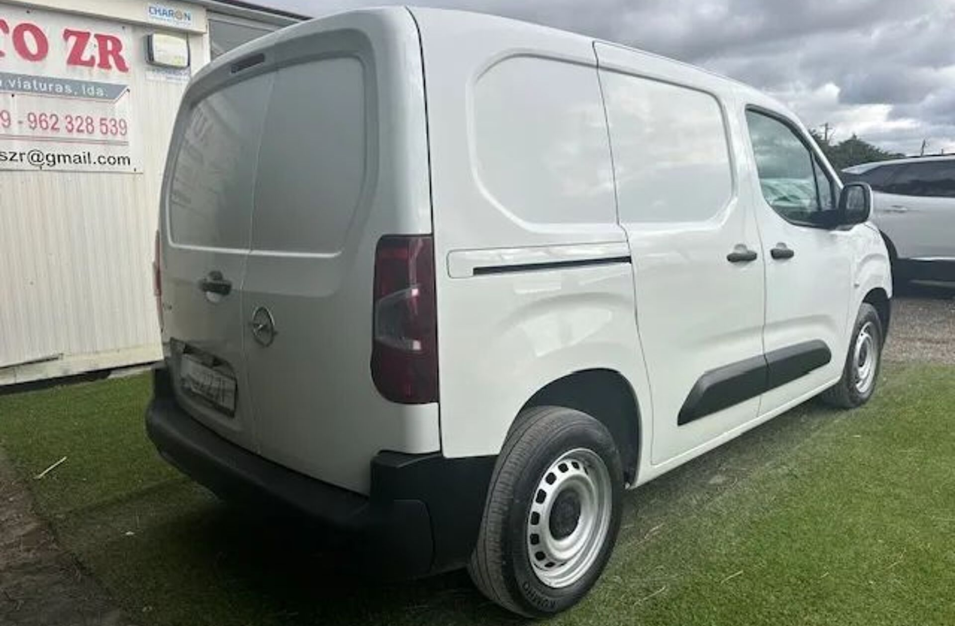 OPEL Combo Life 1.2 L1H1 Enjoy