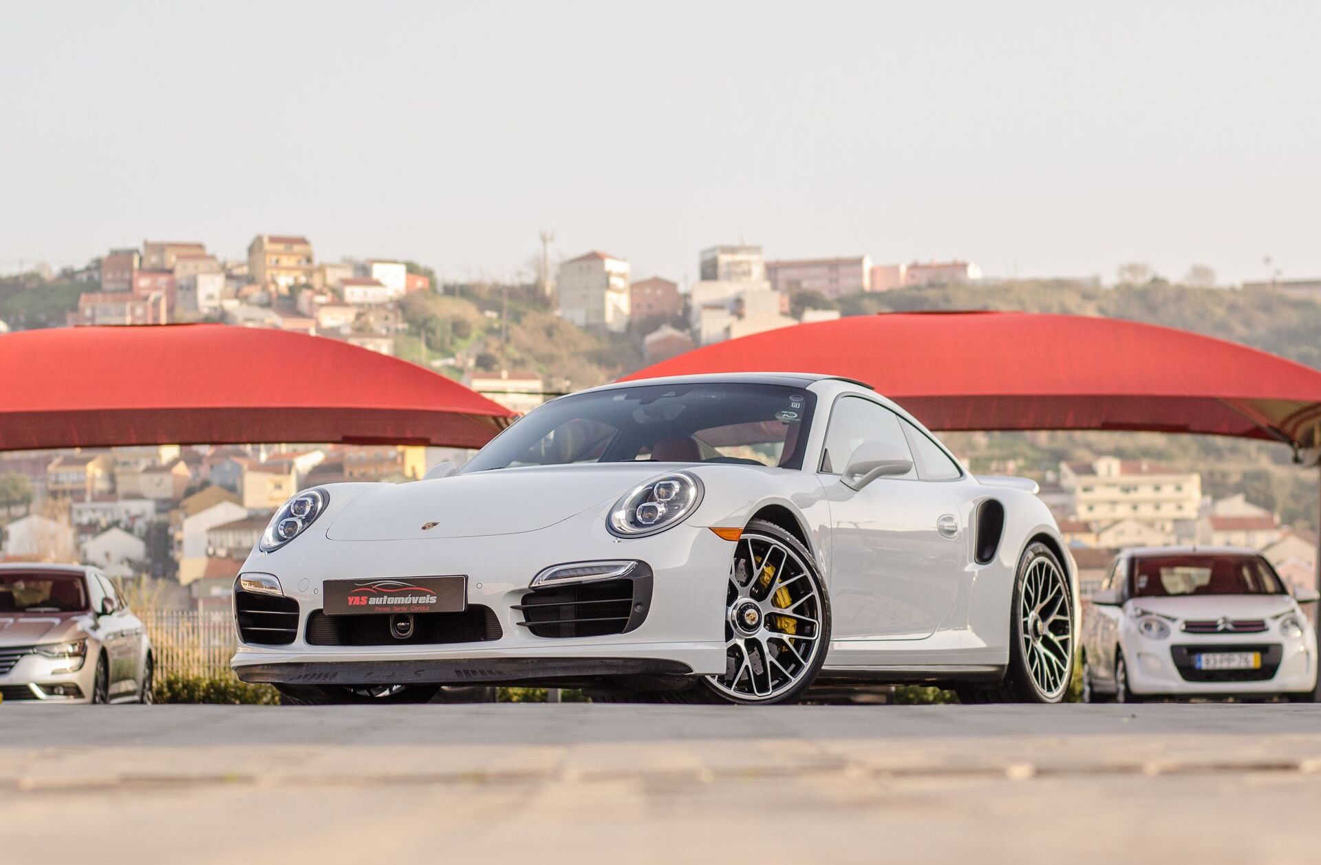 PORSCHE 911 911 Turbo S PDK