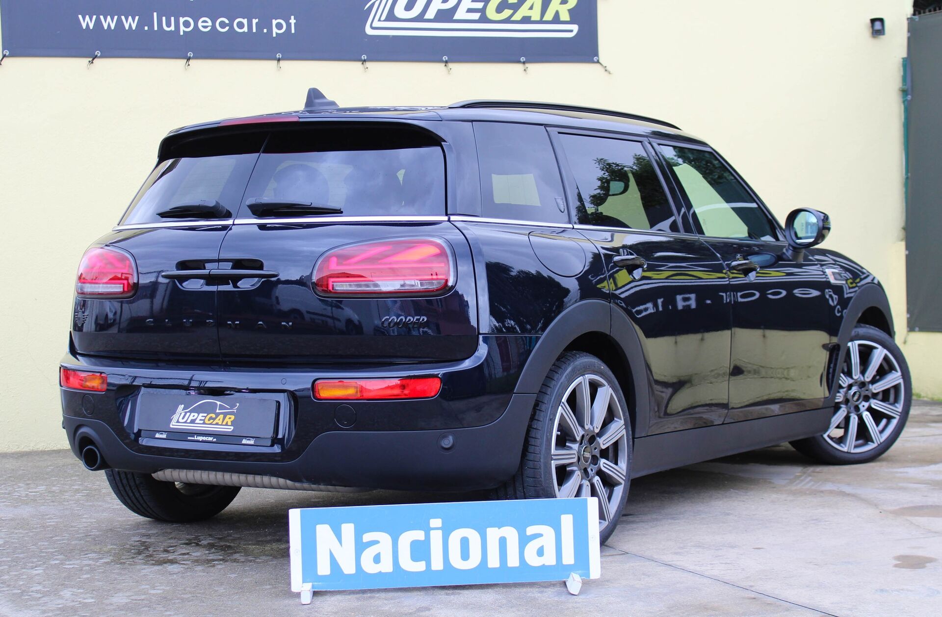 MINI Mini Cooper Premium Yours Auto