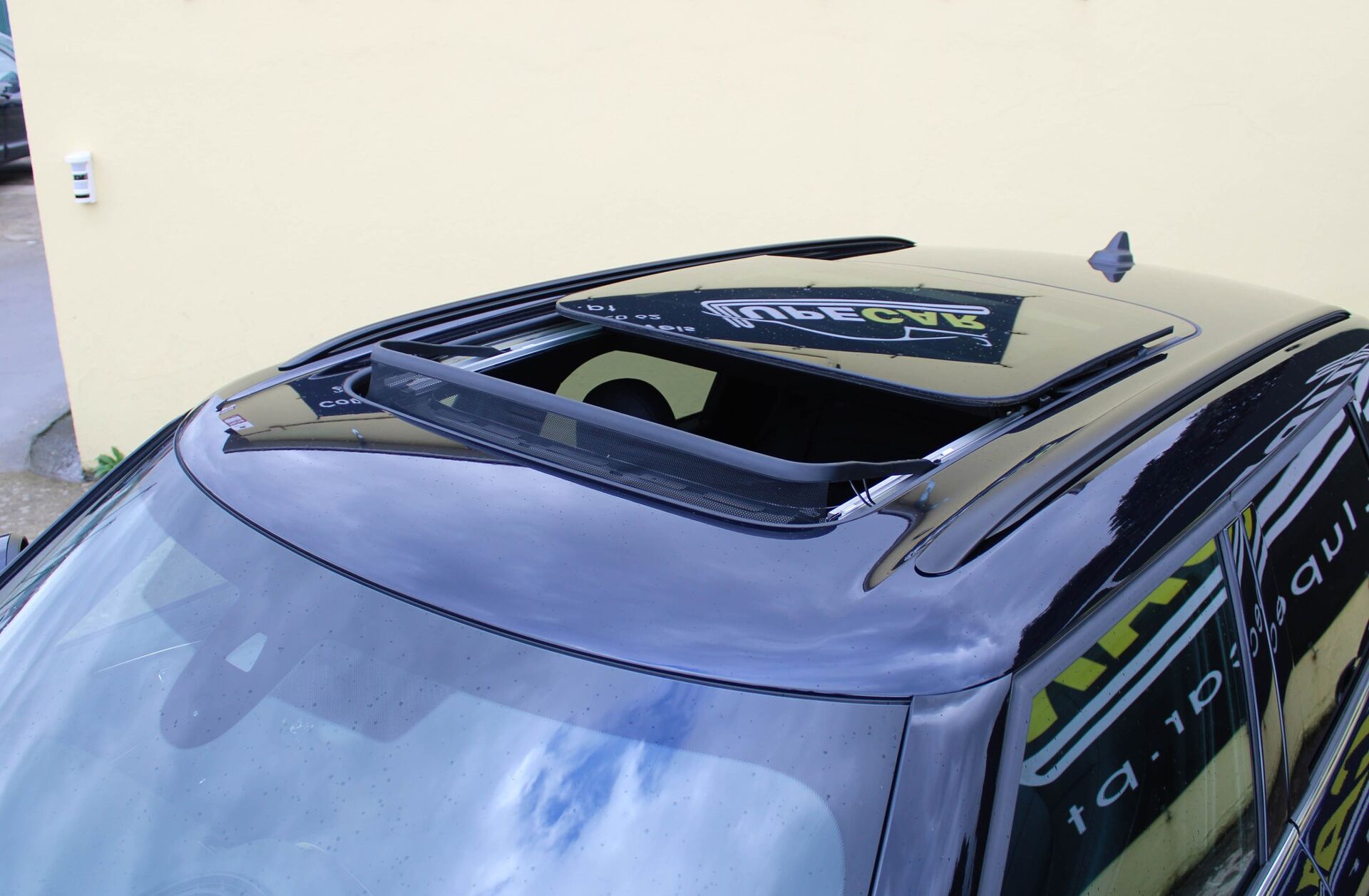 MINI Mini Cooper Premium Yours Auto