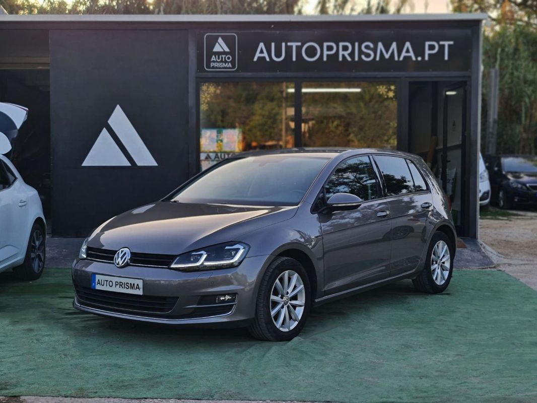 Volkswagen Golf 1.6 TDi Highline por 16 900 € Auto Prisma | Setúbal