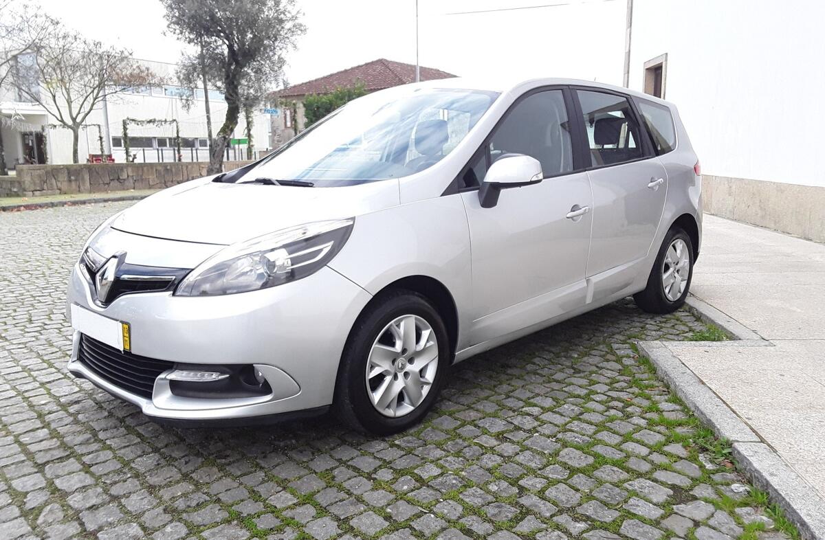 RENAULT Scénic G. 1.5 dCi Luxe SS