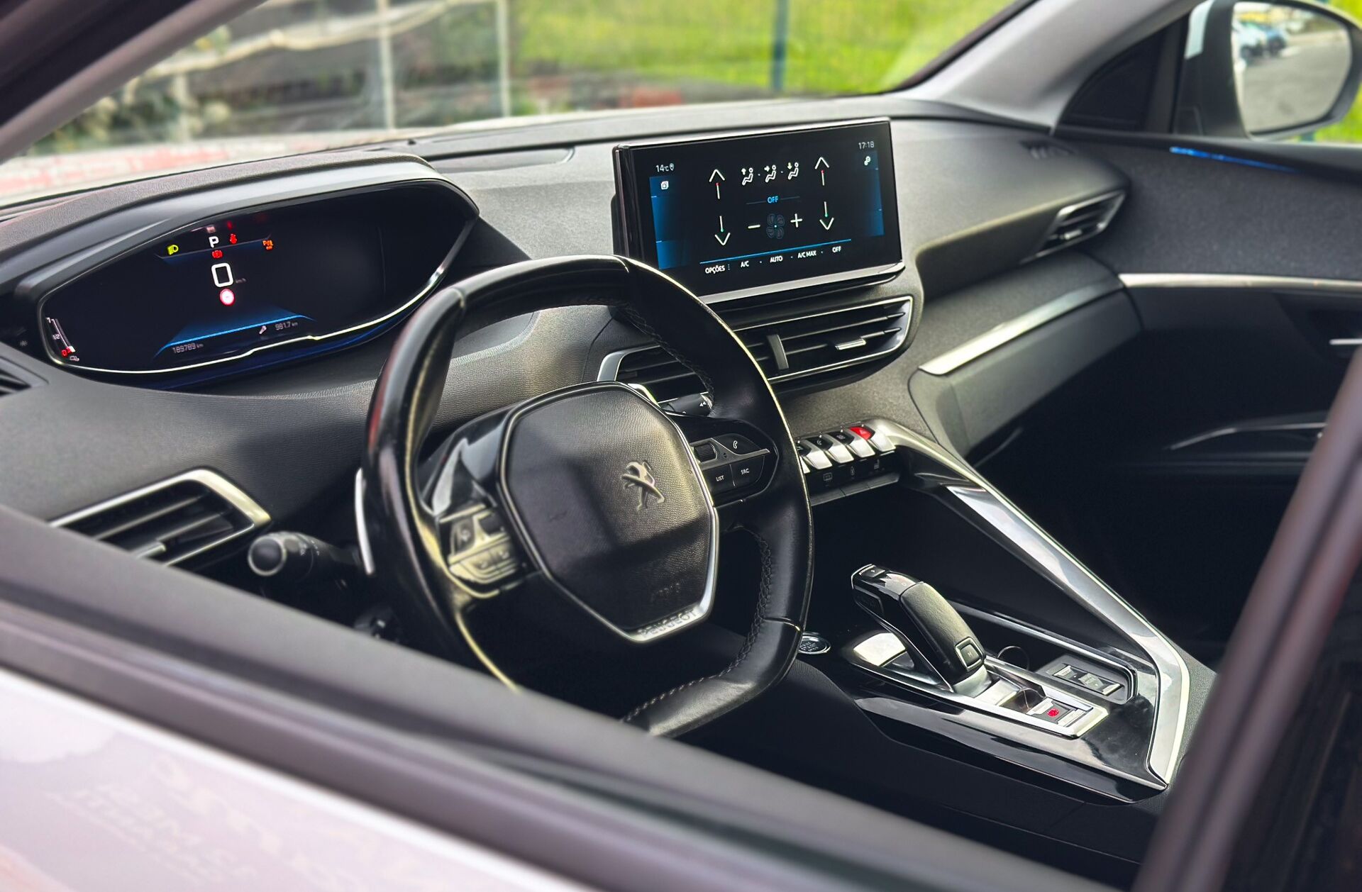 PEUGEOT 5008 1.5 BlueHDi Active Pack EAT8