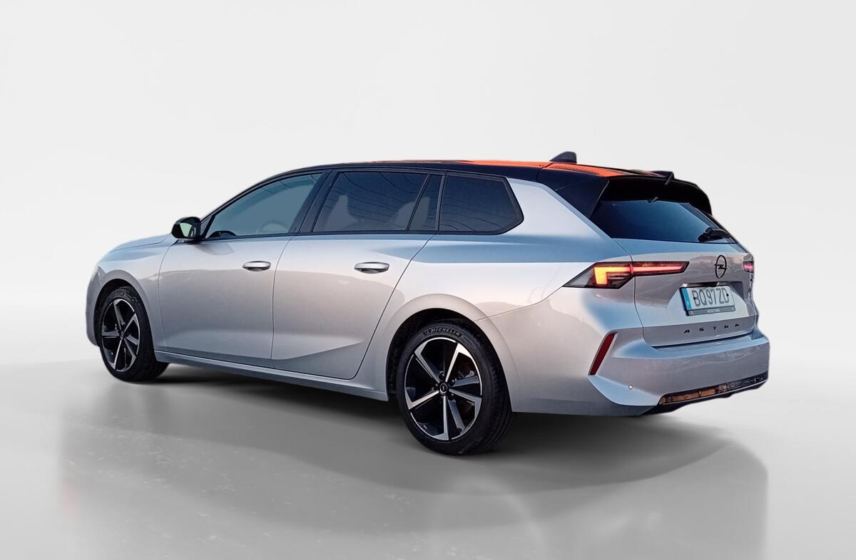 OPEL Astra 1.2 T Hybrid GS eDCT