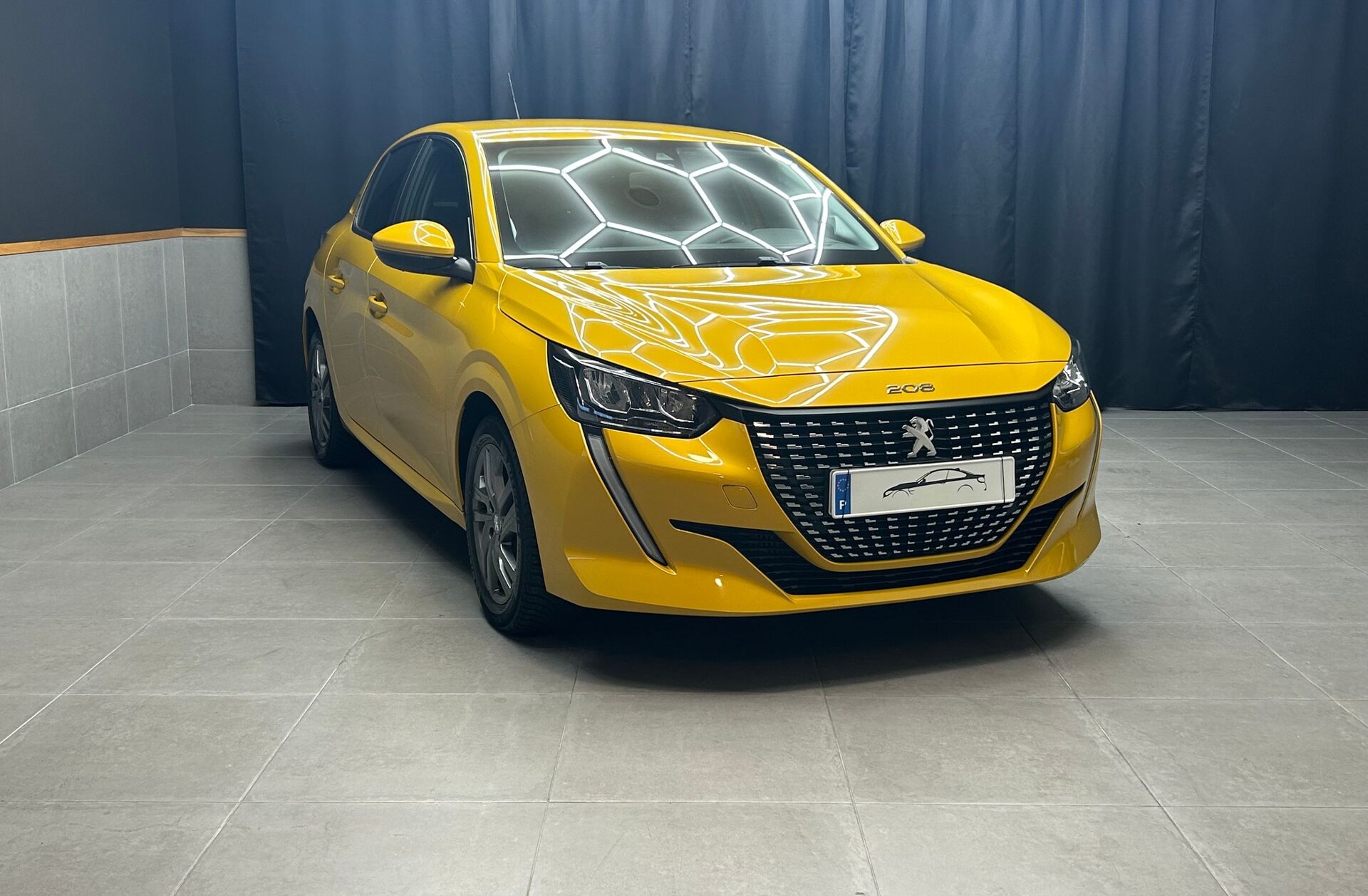 PEUGEOT 208 1.2 PureTech Allure