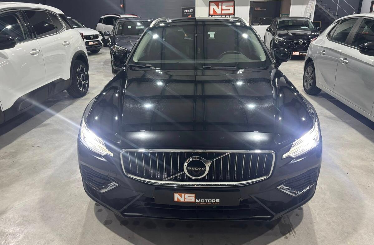 VOLVO V60 2.0 T6 AWD TE Inscription Expression