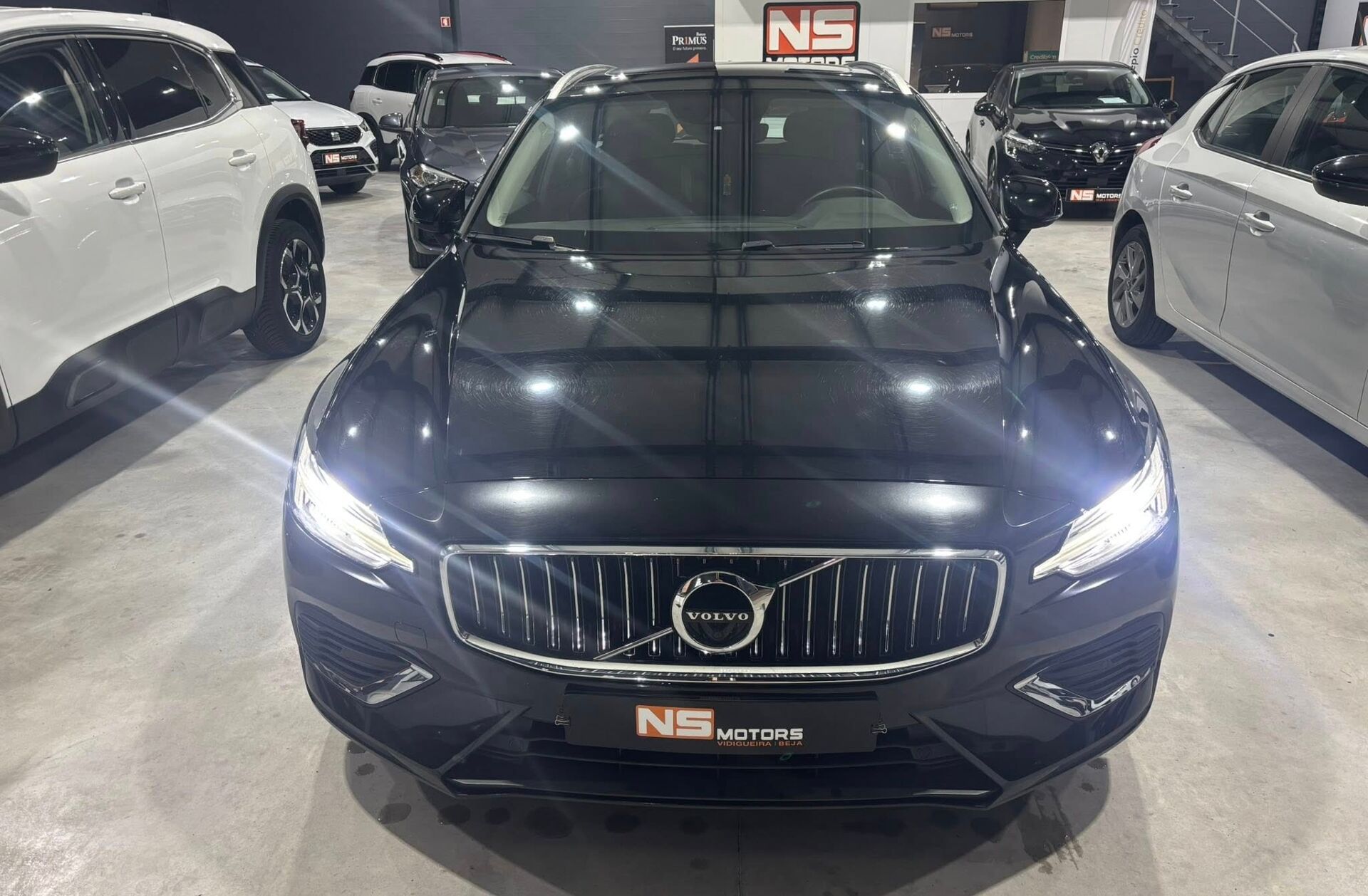 VOLVO V60 2.0 T6 AWD TE Inscription Expression