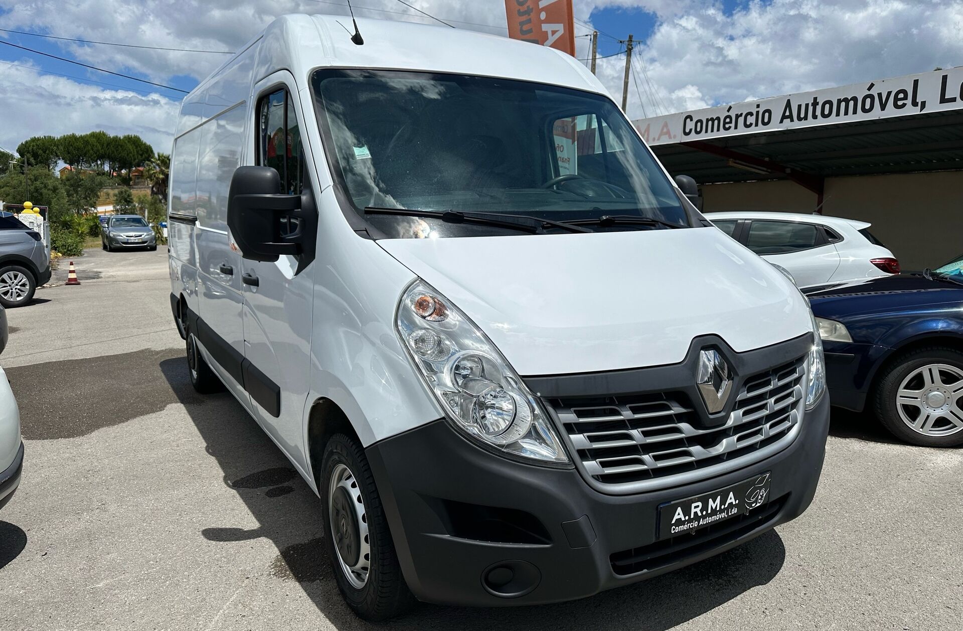 RENAULT Master 2.3 dCi L2H3 3.3T