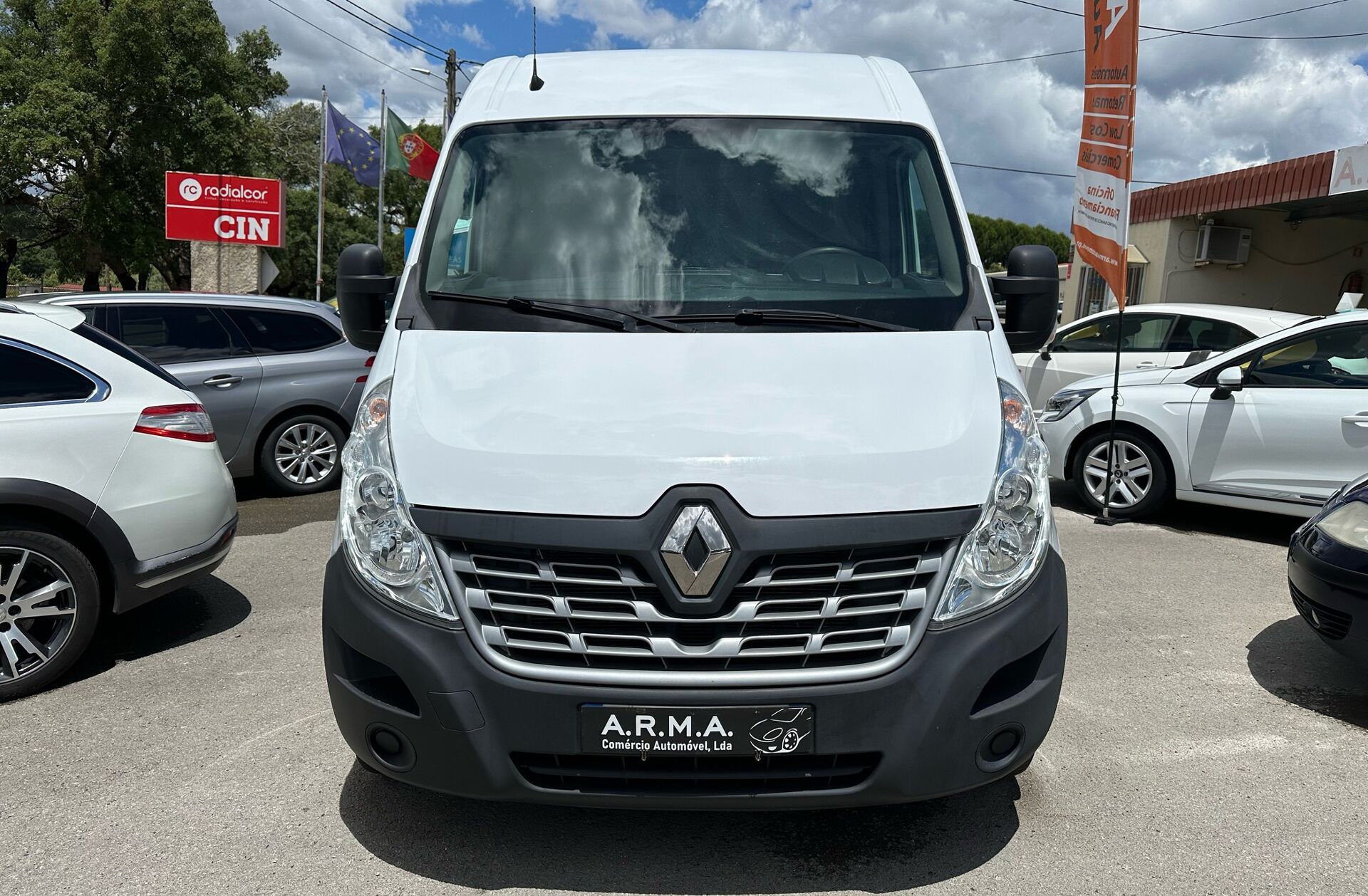 RENAULT Master 2.3 dCi L2H3 3.3T