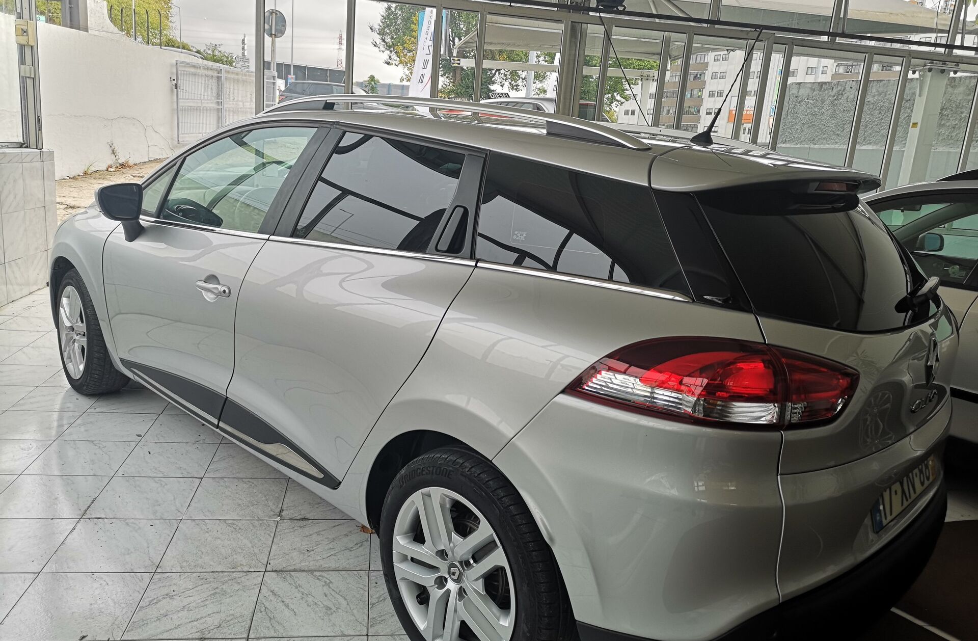 RENAULT Clio 1.5 dCi Limited