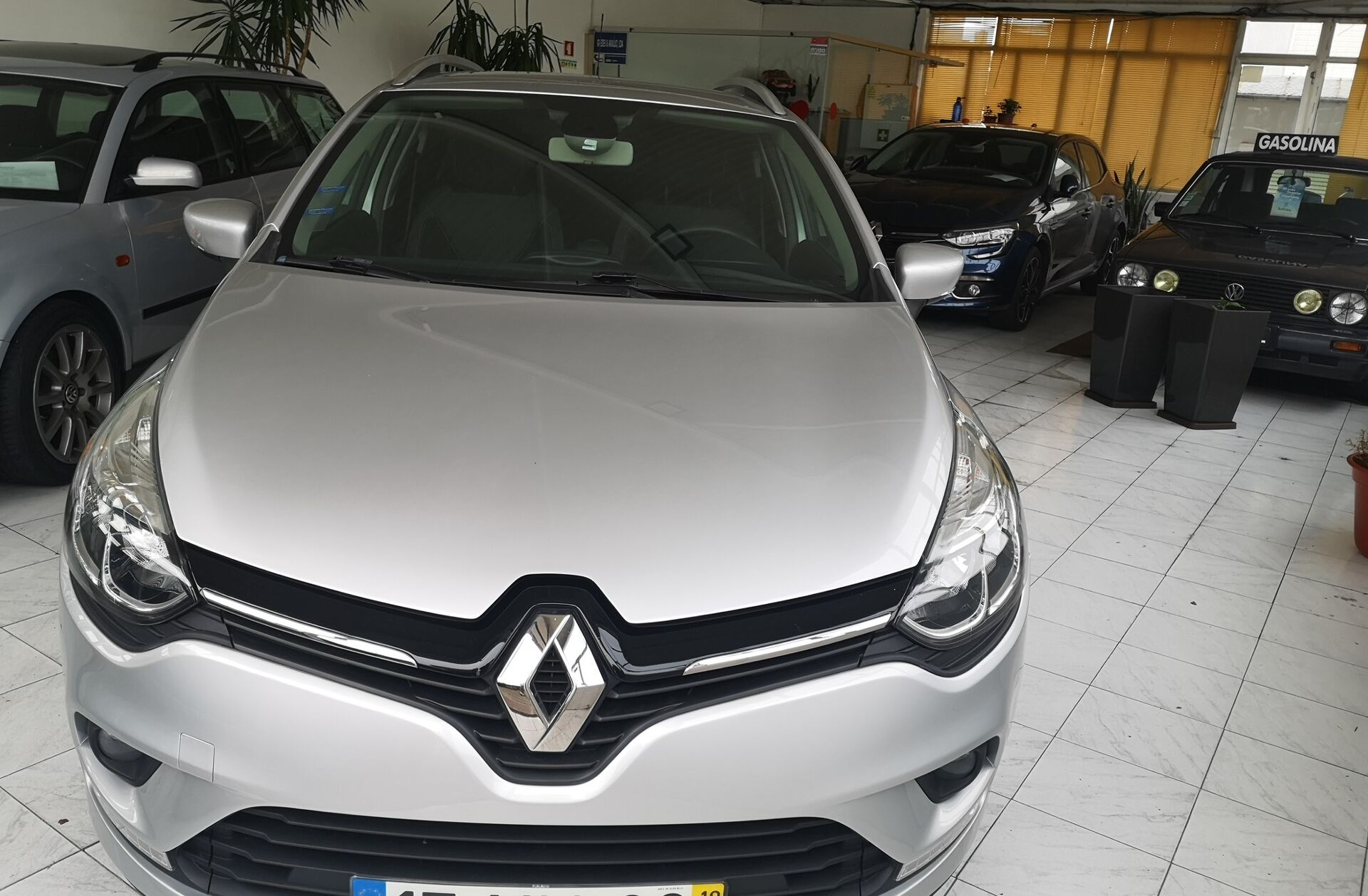 RENAULT Clio 1.5 dCi Limited