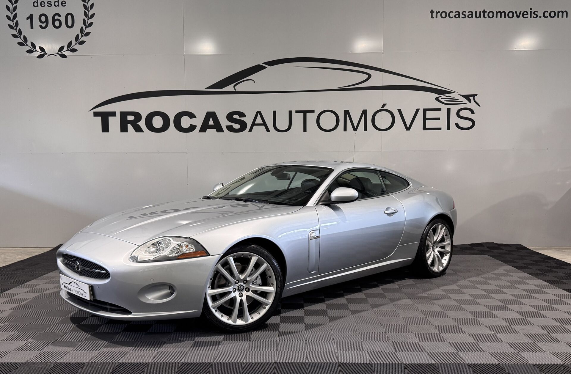 JAGUAR XK 4.2 V8 Coupé