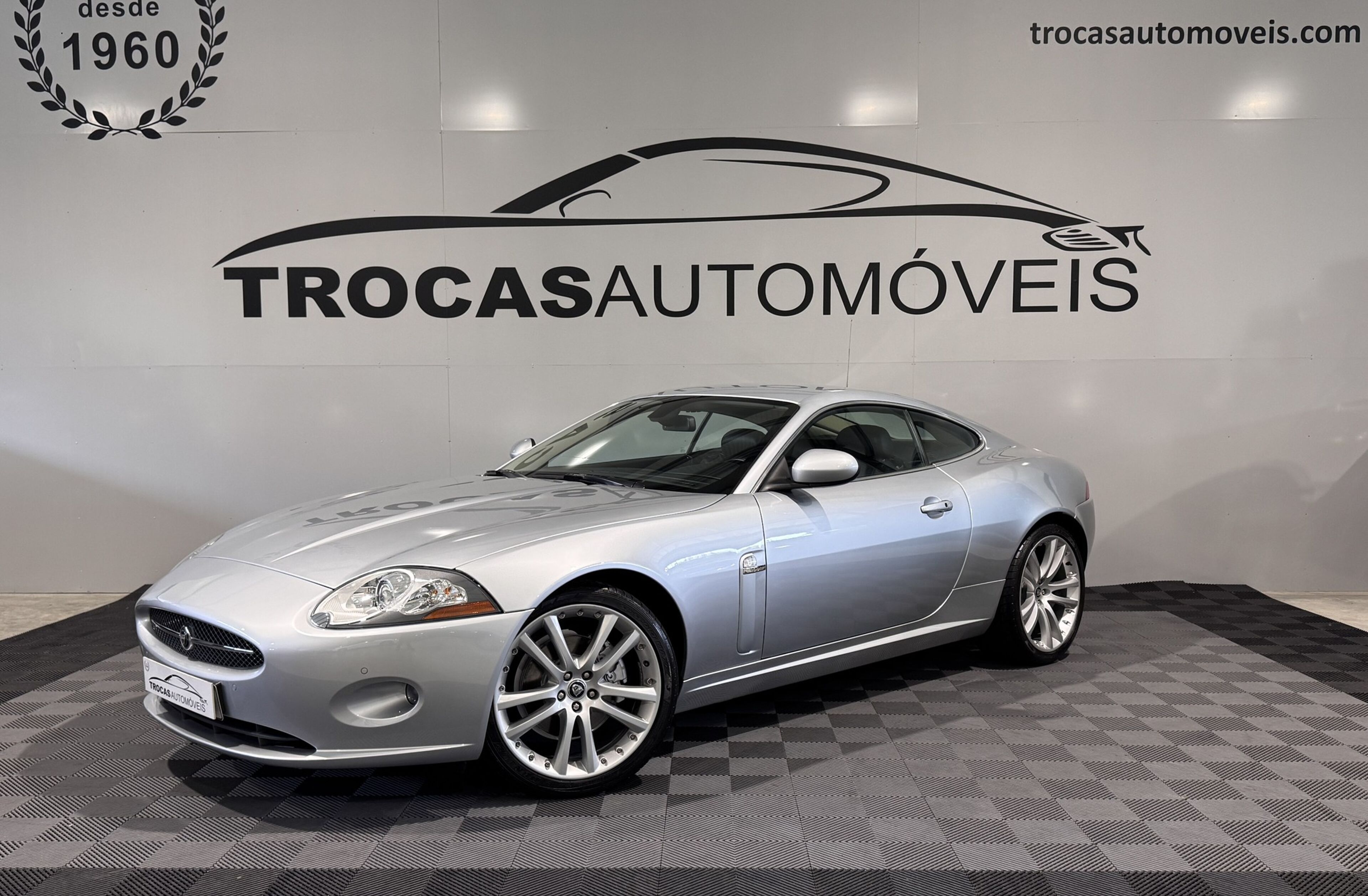 JAGUAR XK 4.2 V8 Coupé