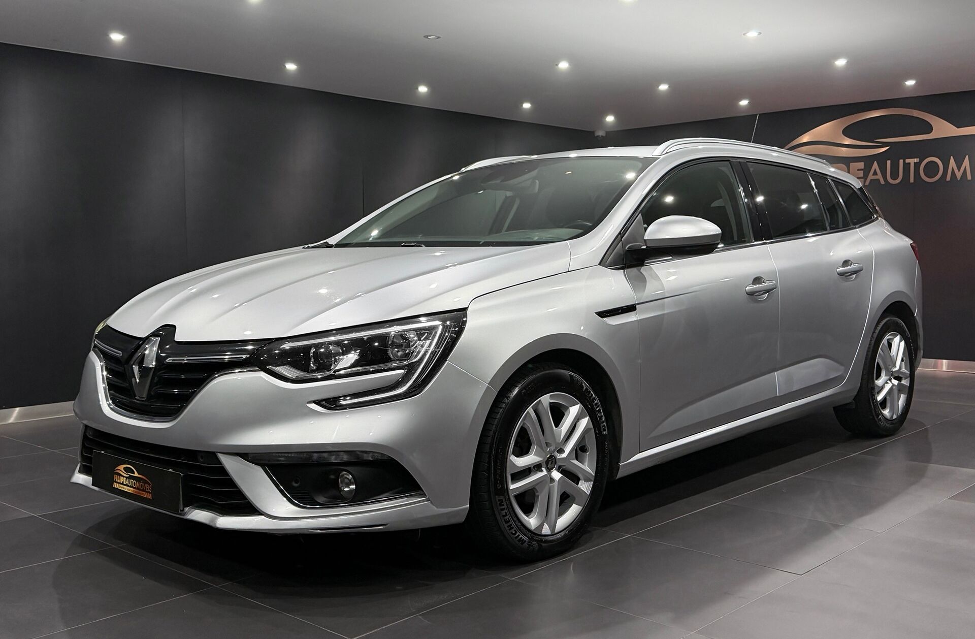 RENAULT Mégane 1.5 Blue dCi Limited EDC