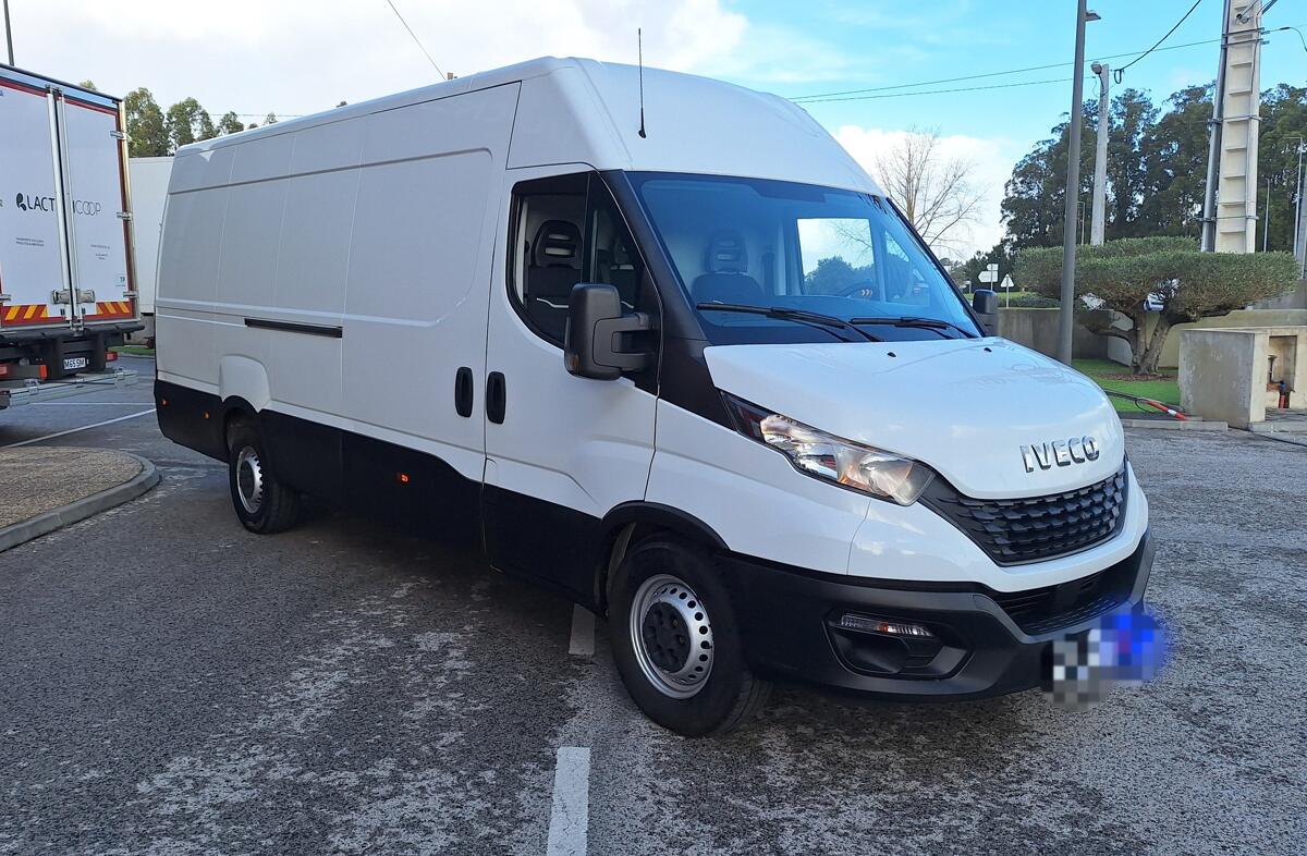 IVECO Daily 2.3 35S14 3450