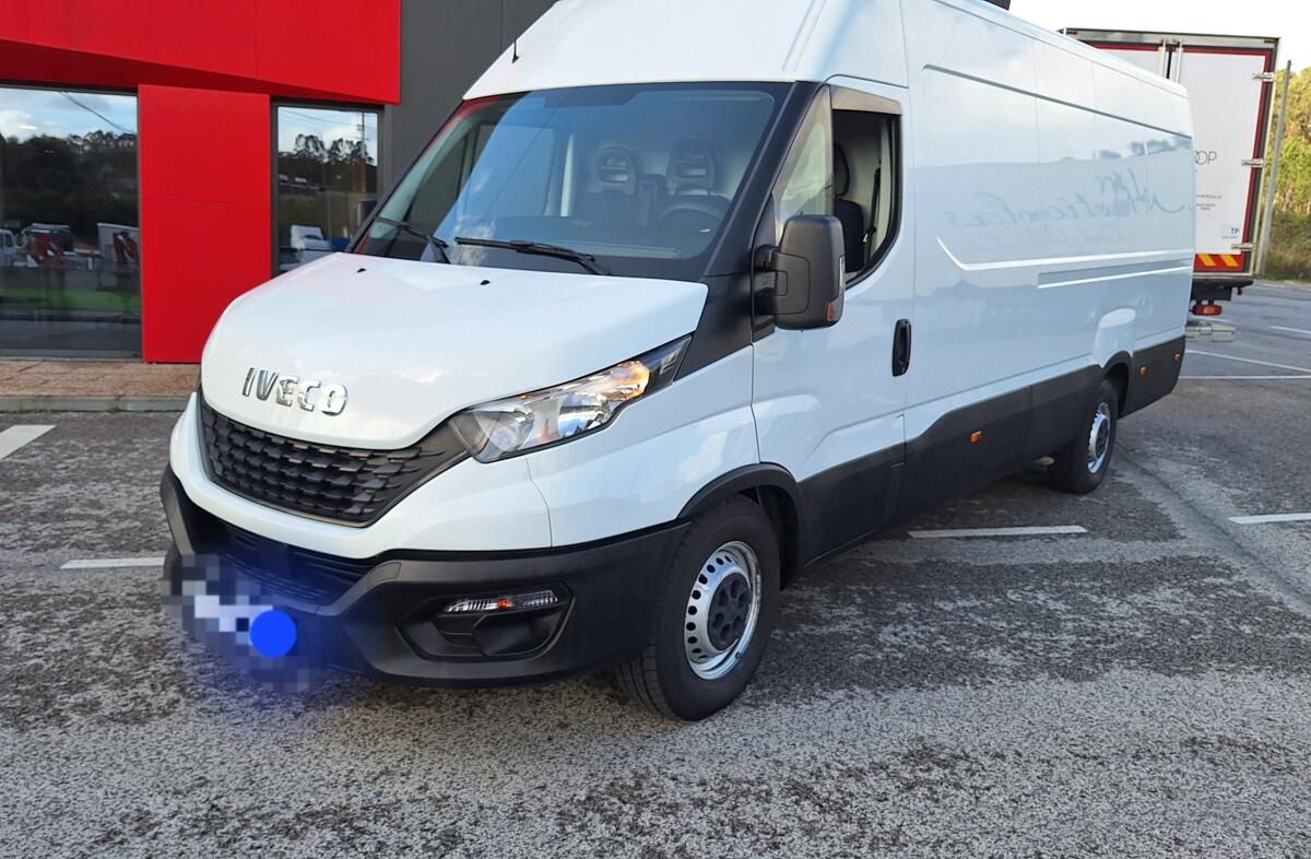 IVECO Daily 2.3 35S14 3450