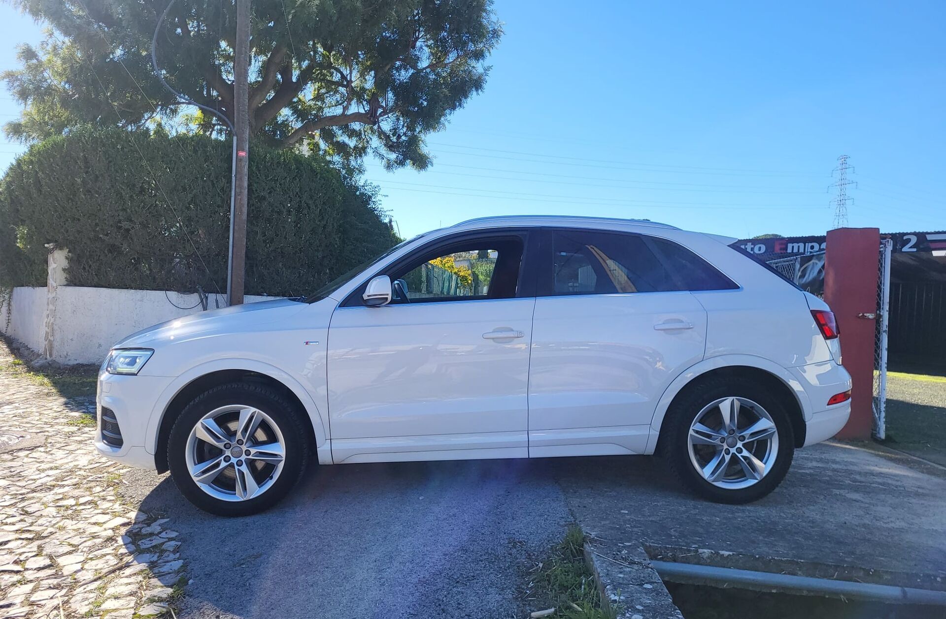 AUDI Q3 2.0 TDI S-line