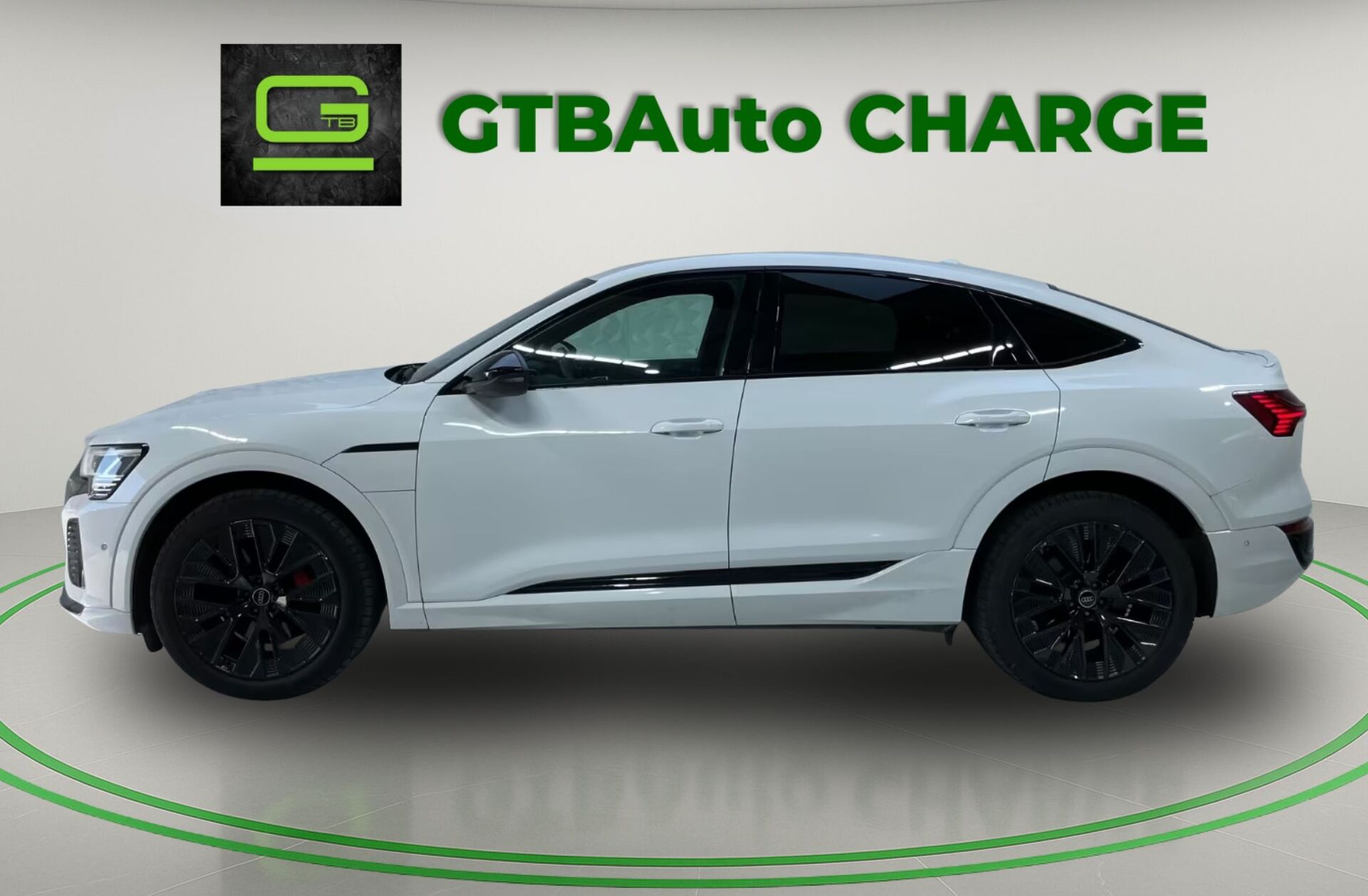 AUDI Q8 50 quattro Advanced