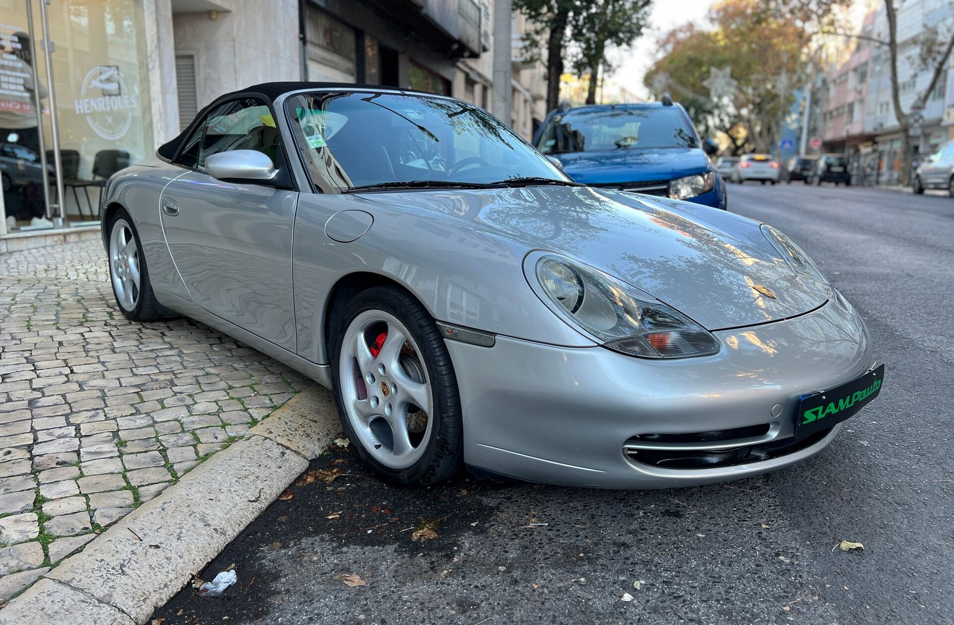PORSCHE 911 Carrera Coupé