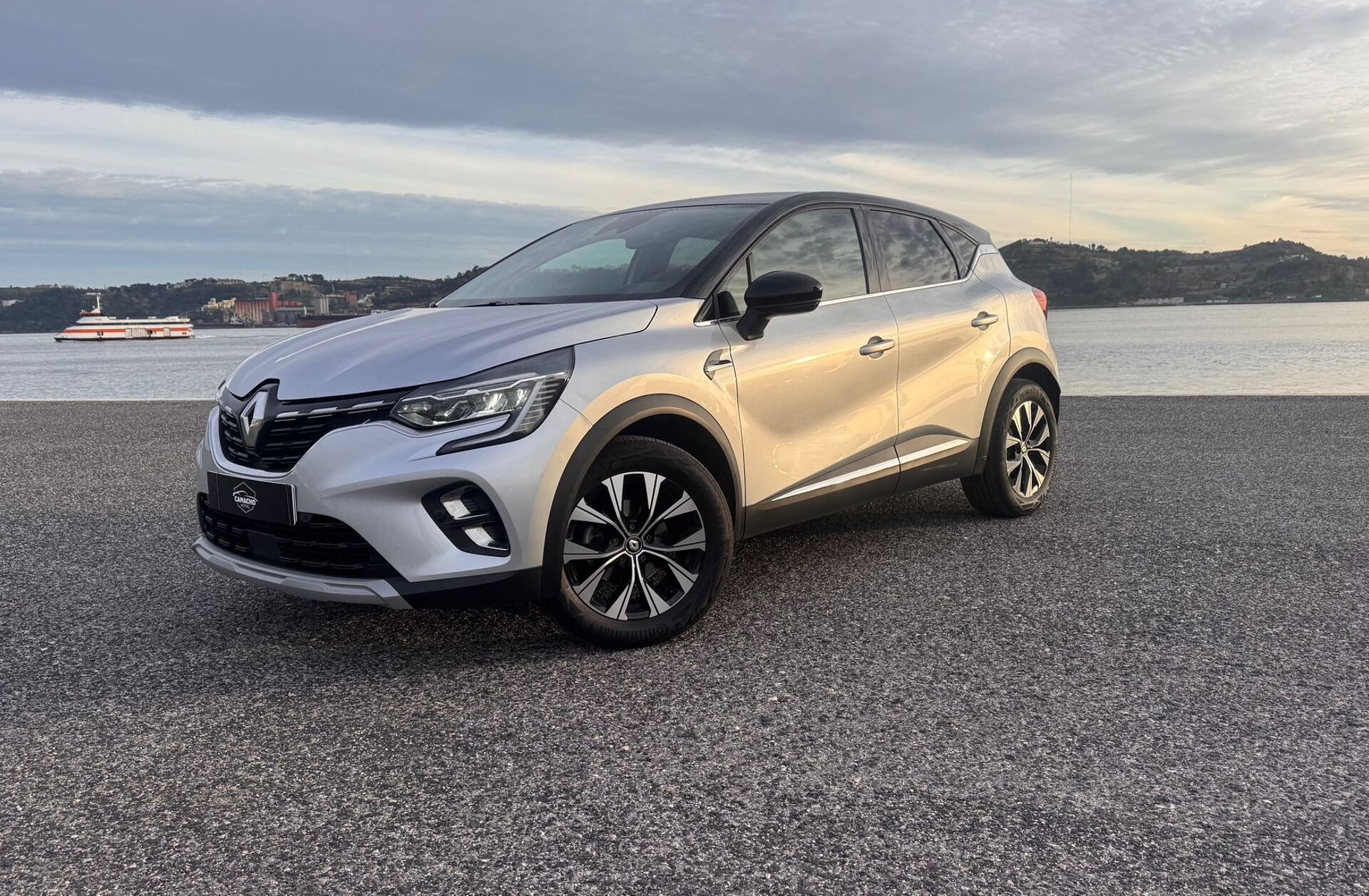 RENAULT Captur 1.0 TCe Equilibre Bi-Fuel
