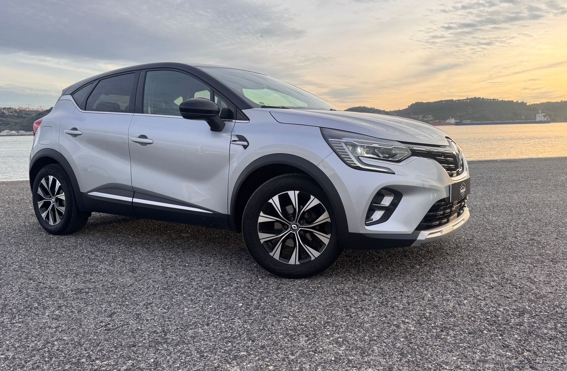RENAULT Captur 1.0 TCe Equilibre Bi-Fuel