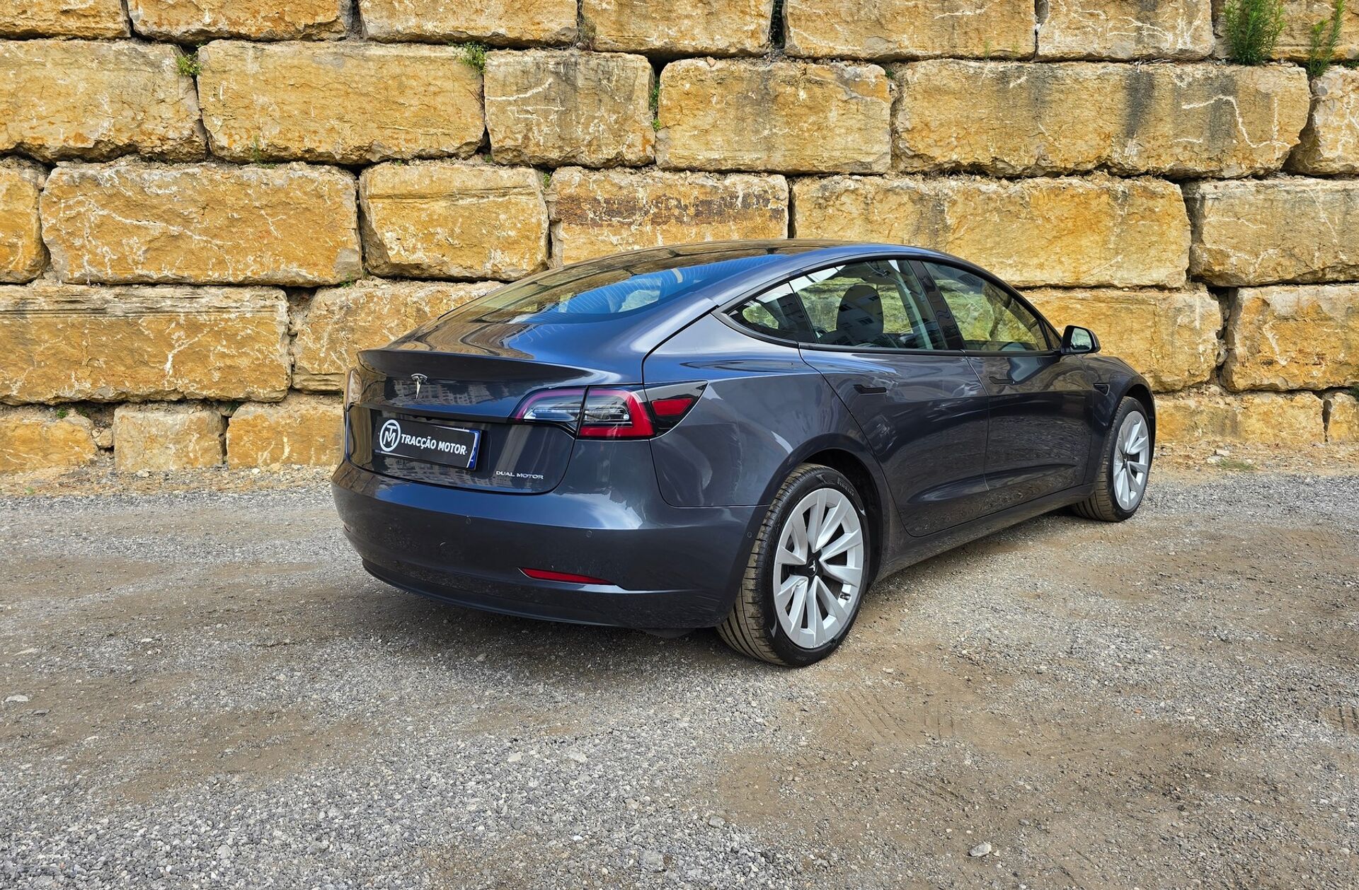 TESLA Model 3 Long-Range Dual Motor AWD
