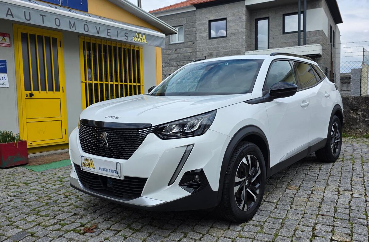 PEUGEOT 2008 1.2 PureTech Allure Pack