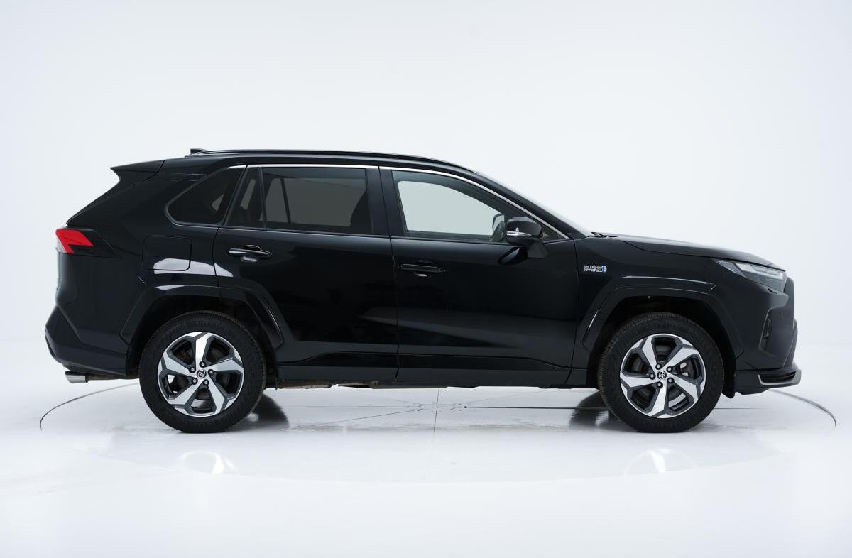 TOYOTA RAV 4 2.5 HDF Exclusive