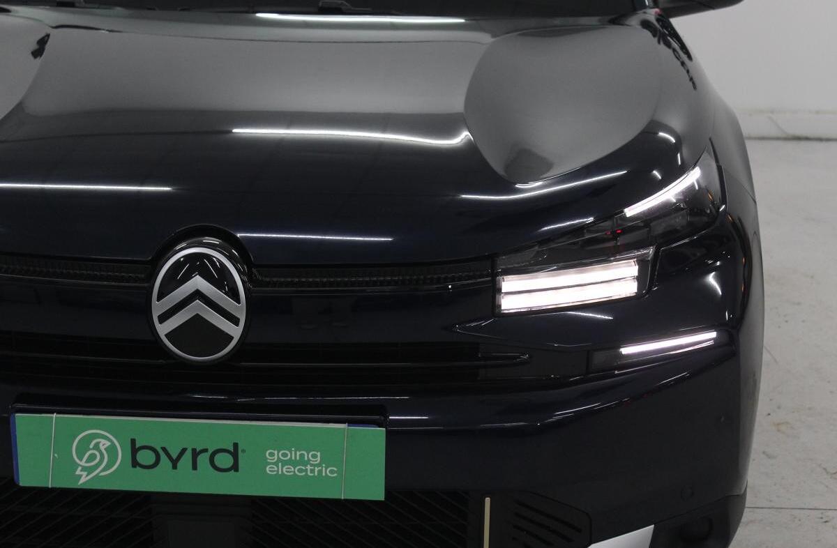 CITROEN C4 e- 54 kWh E-Series Collection