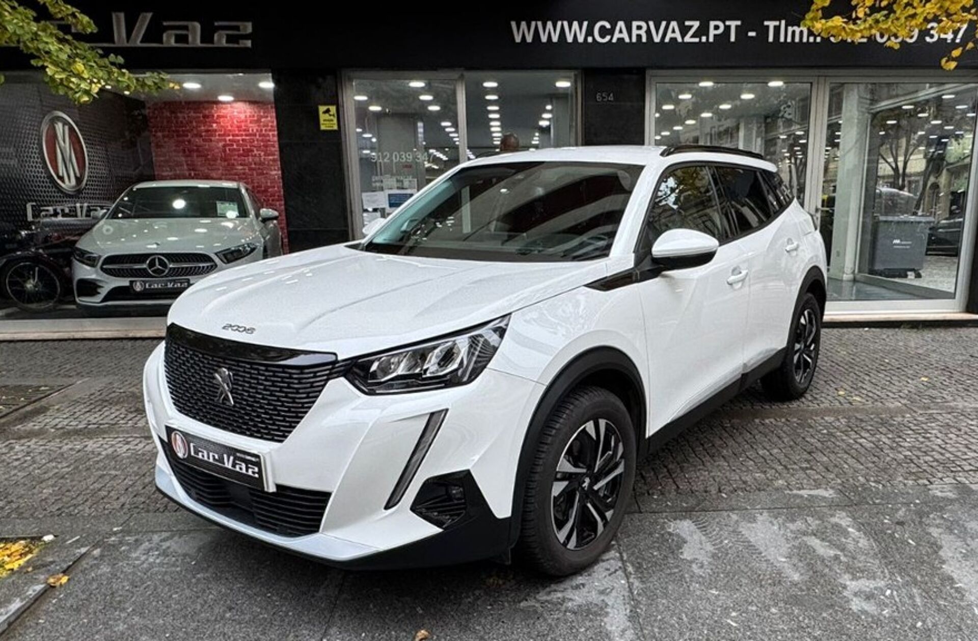 PEUGEOT 2008 1.5 BlueHDi Allure Pack EAT8