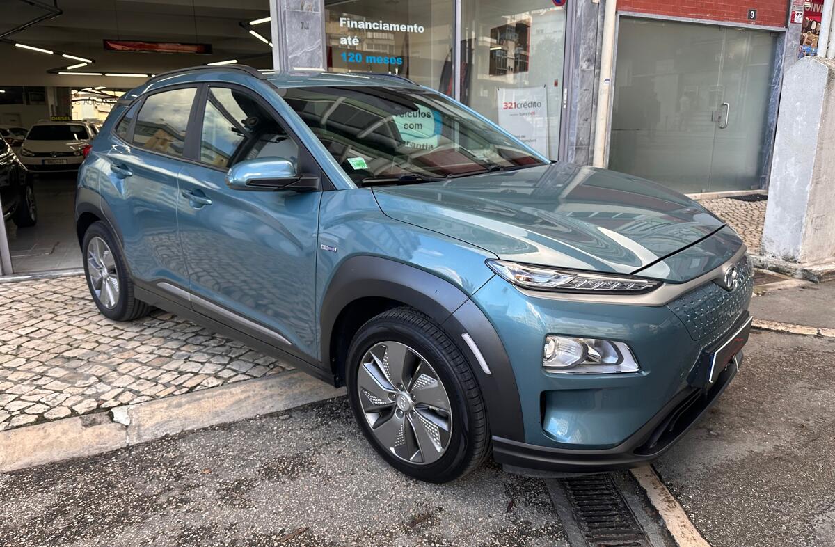 HYUNDAI Kauai EV 64 kWh Premium