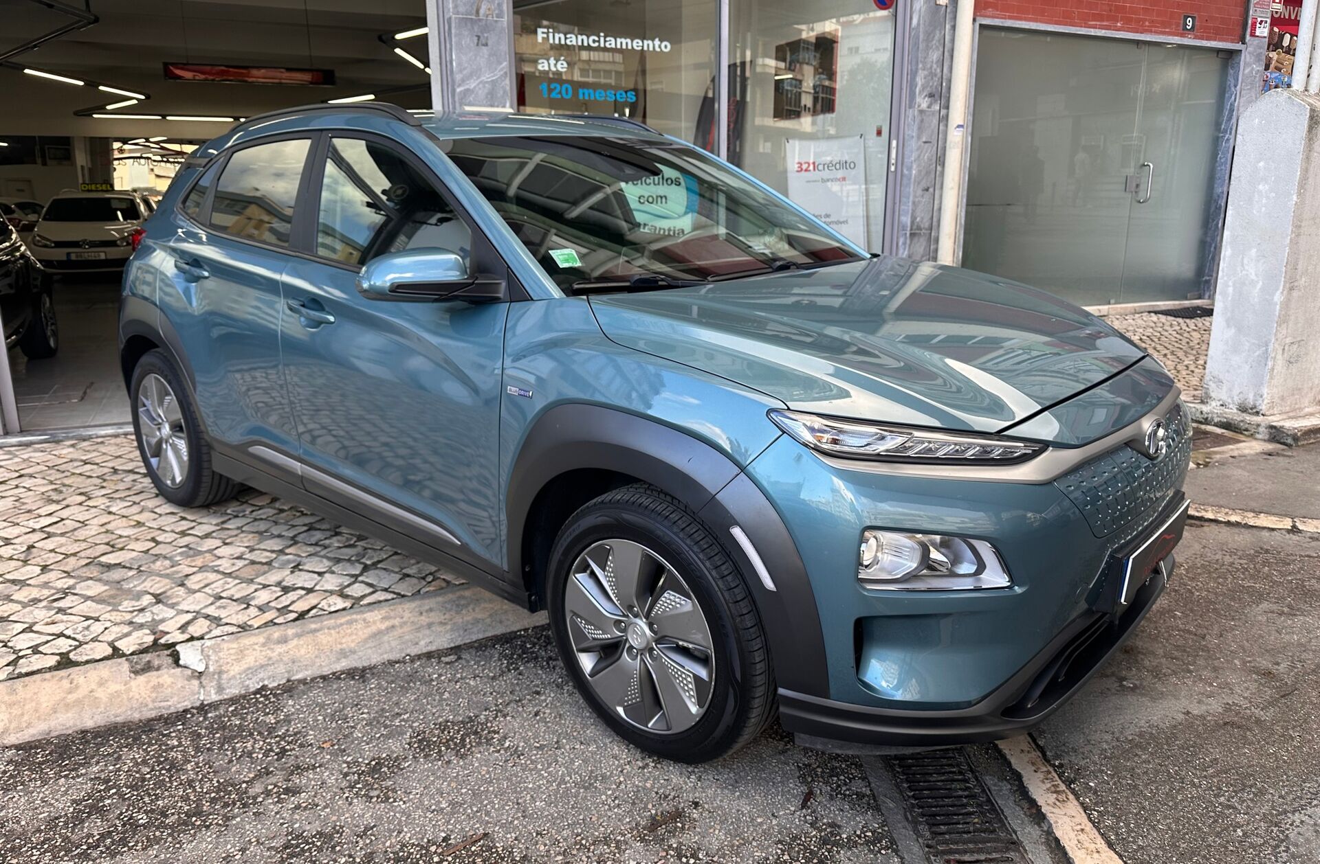 HYUNDAI Kauai EV 64 kWh Premium