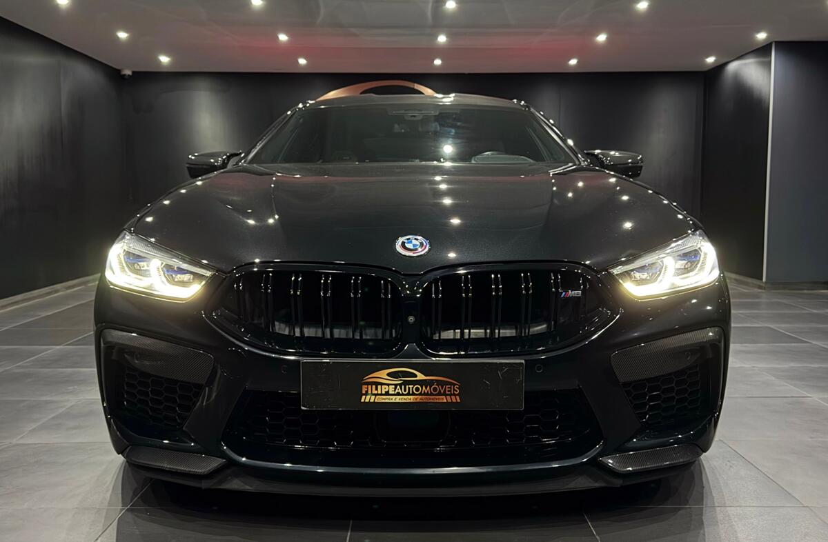 BMW Serie-8 M8