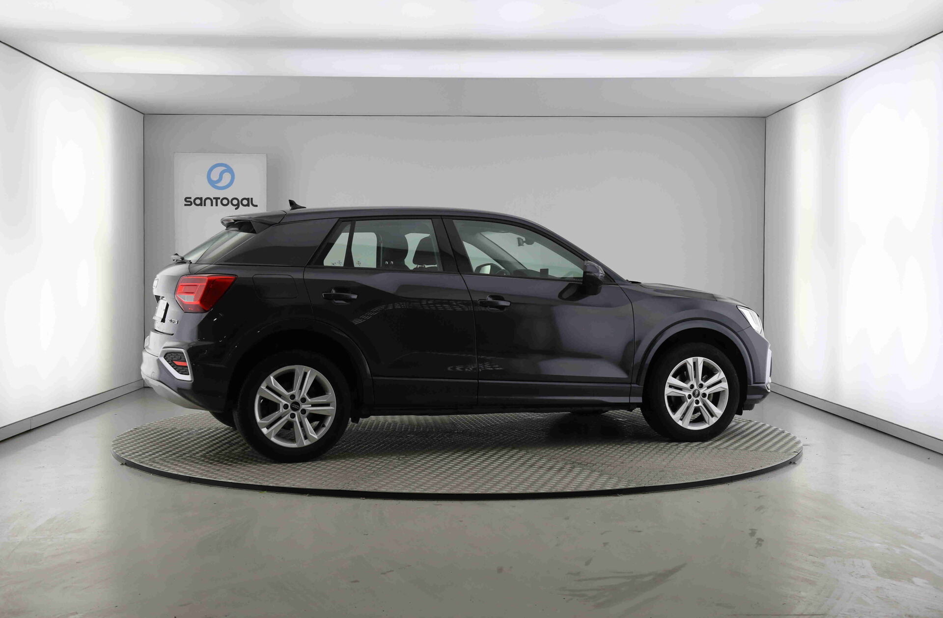 AUDI Q2 30 TFSI Advanced