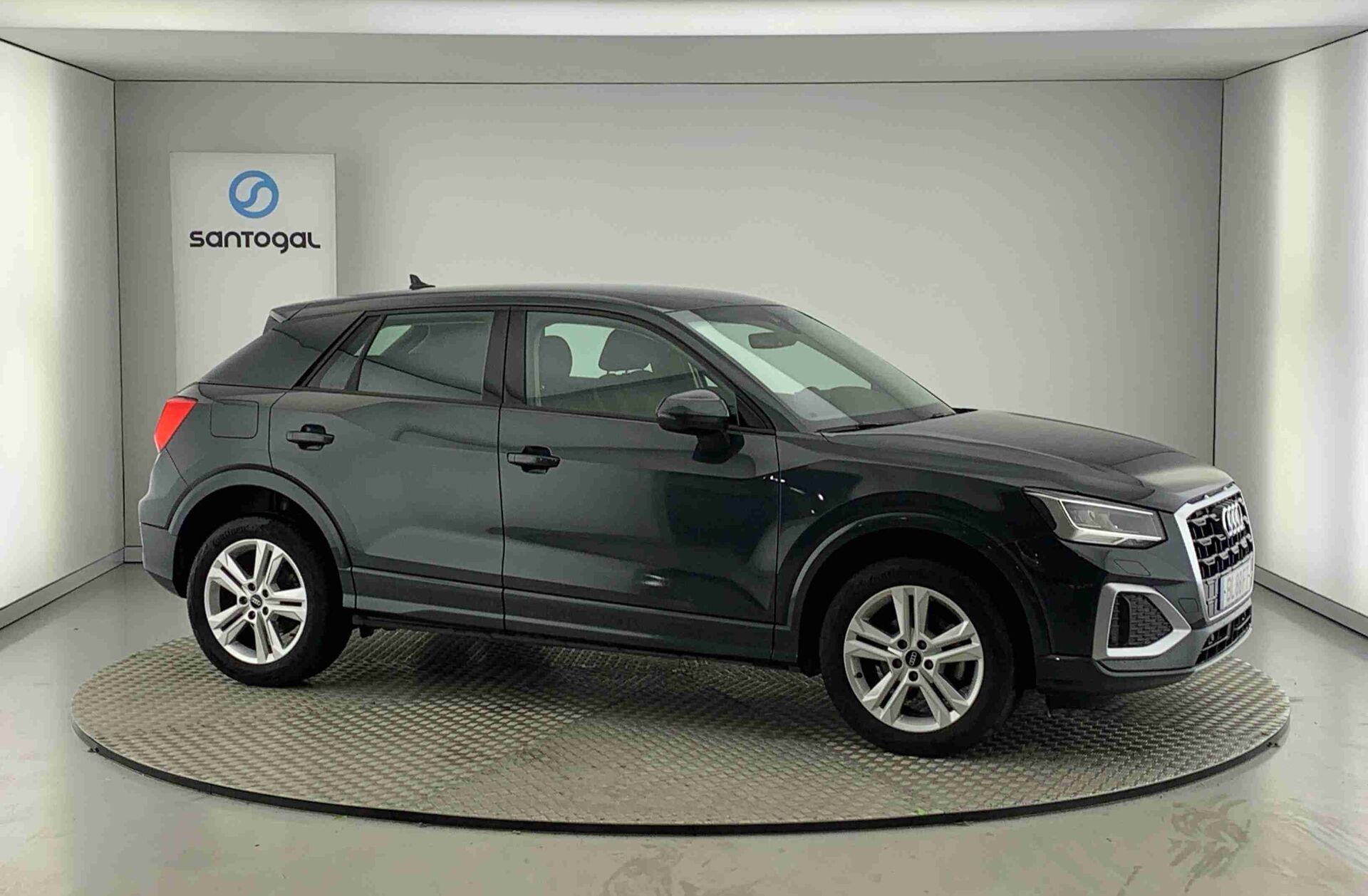 AUDI Q2 30 TFSI Advanced