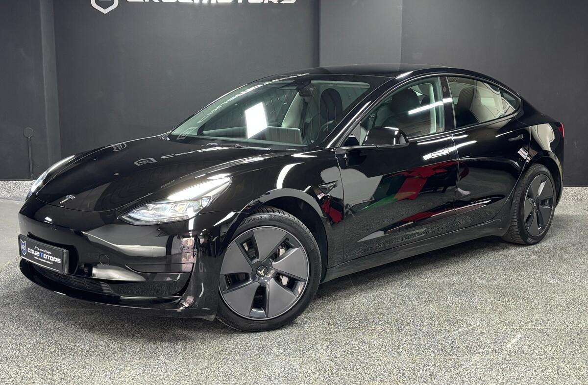 TESLA Model 3 Tração Traseira