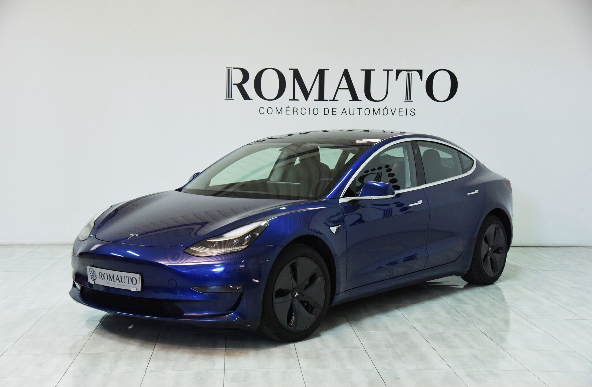 TESLA Model 3 Long-Range Dual Motor AWD