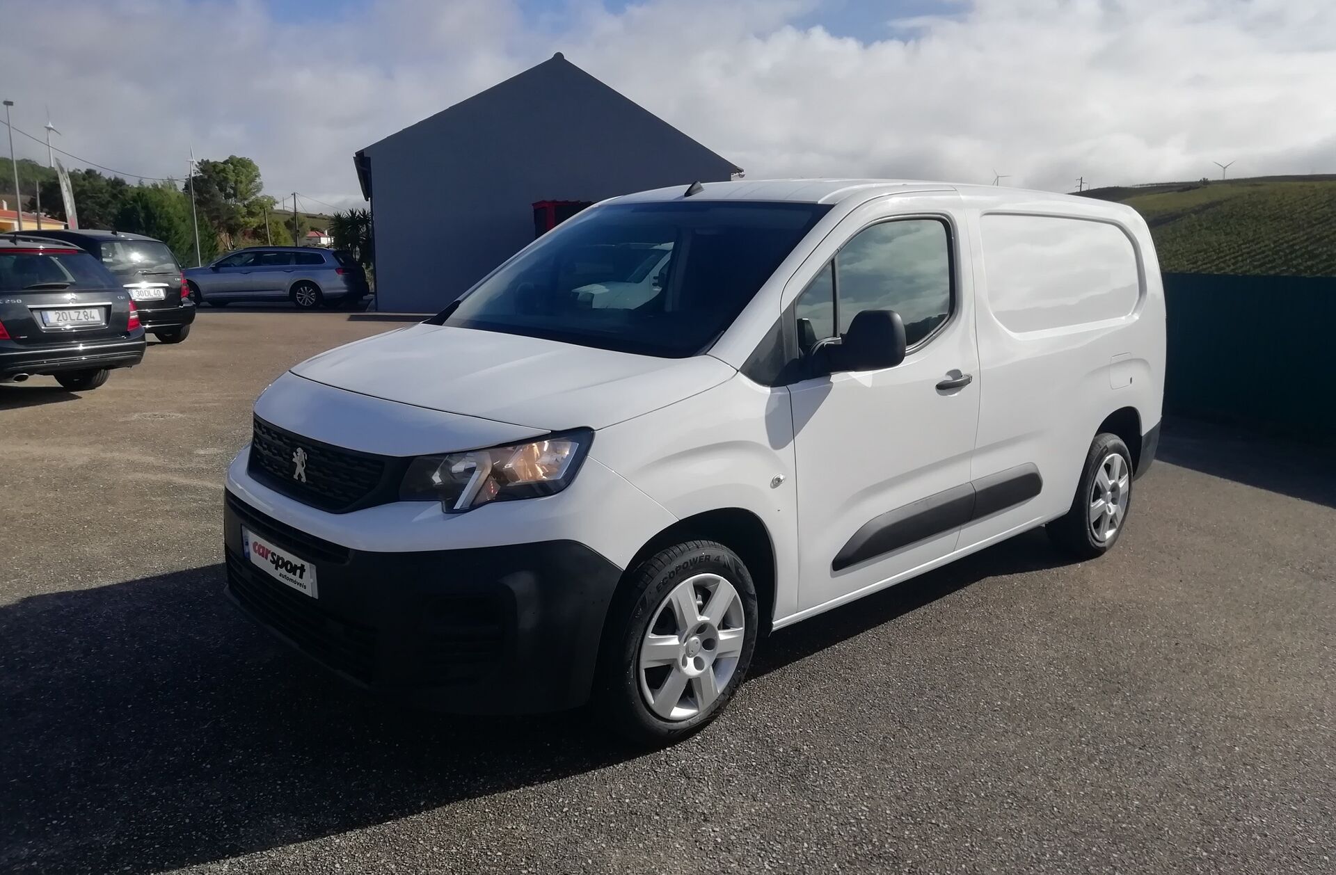 PEUGEOT Partner 1.5 BlueHDi Pro Longa