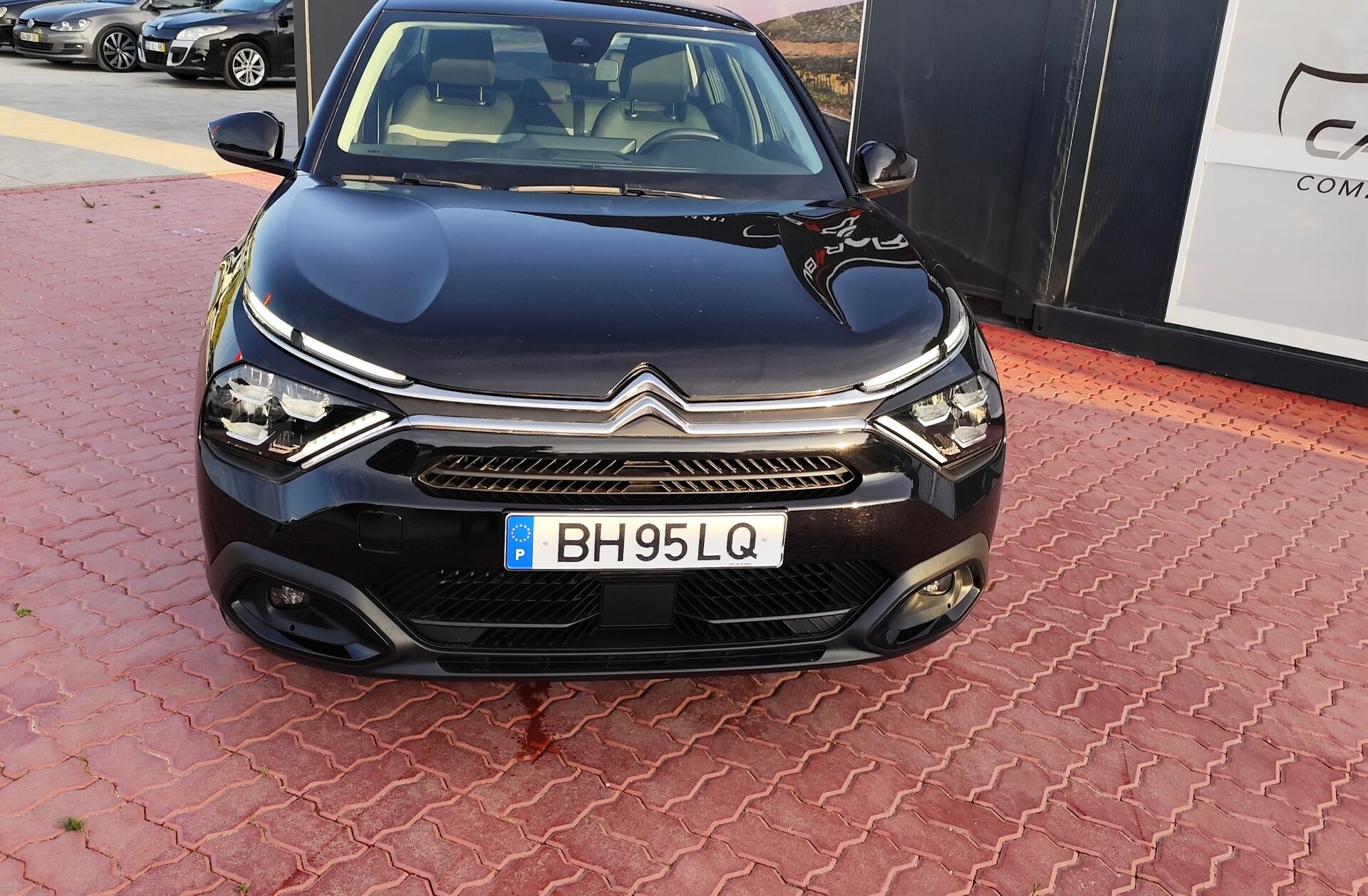 CITROEN C4 X 1.2 PureTech Plus EAT8