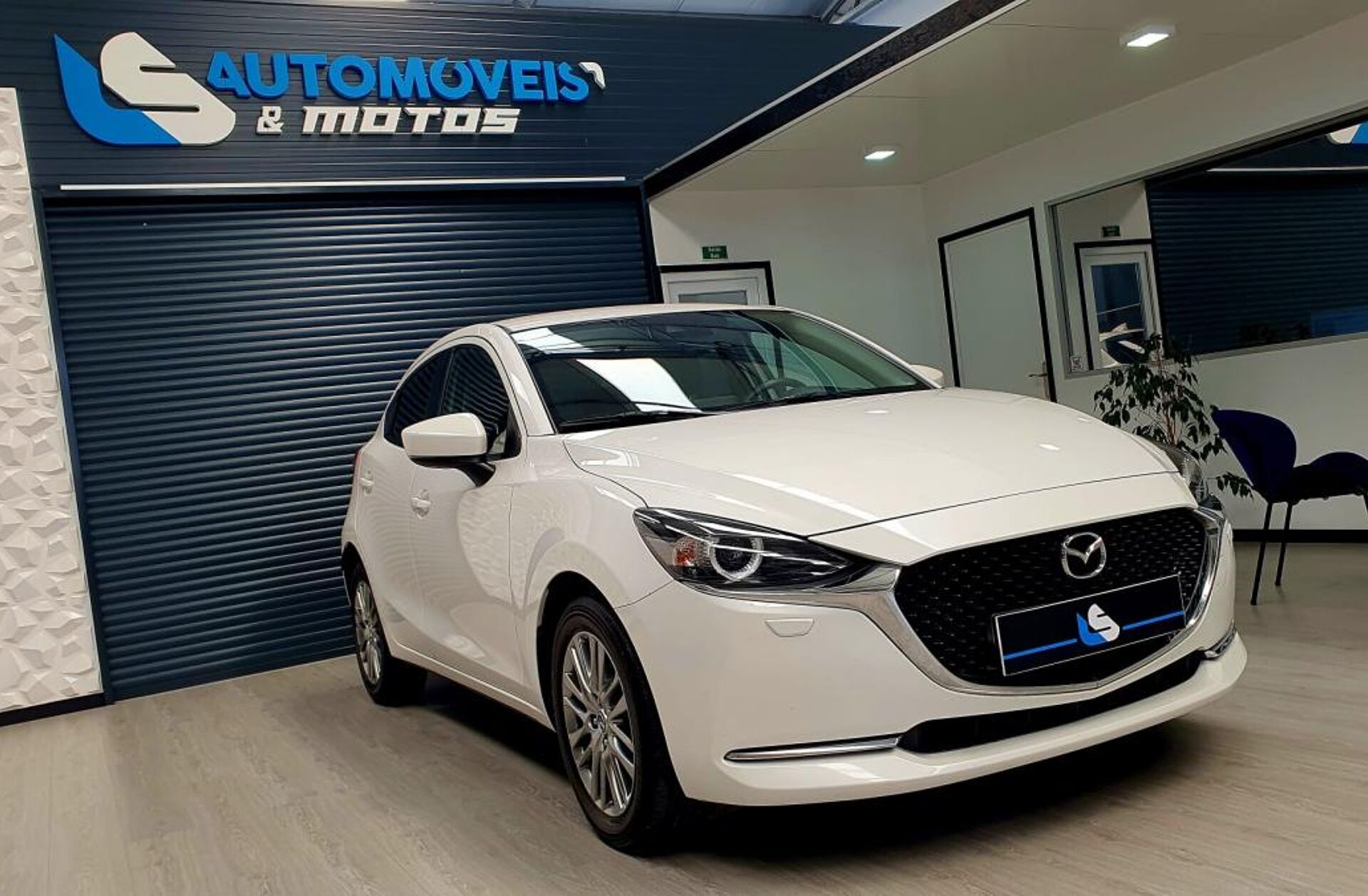 MAZDA 2 Mazda 1.5 Sky-G Evolve Navi