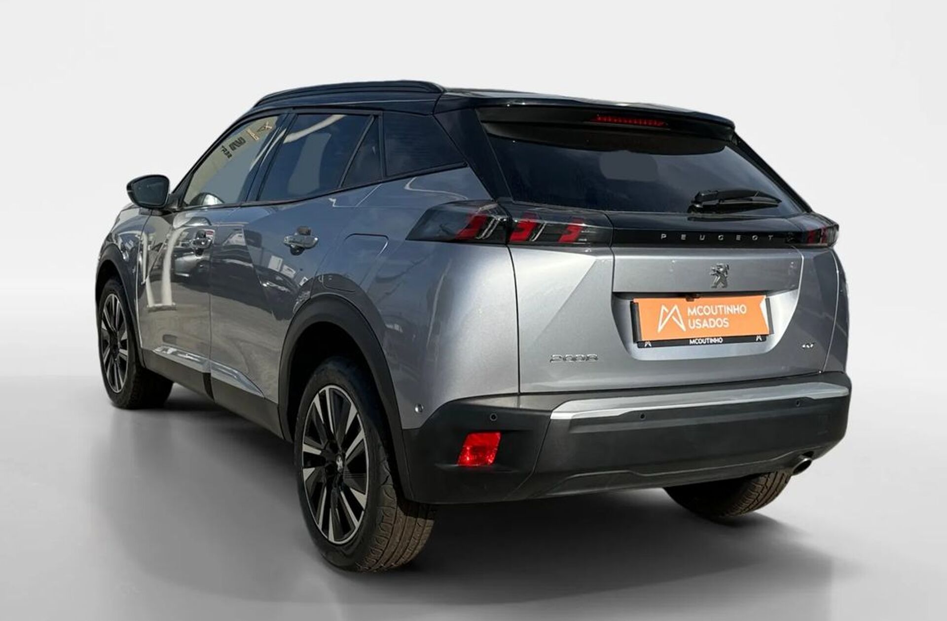 PEUGEOT 2008 1.2 PureTech GT