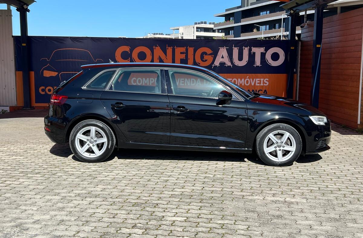 AUDI A3 30 TDI Design